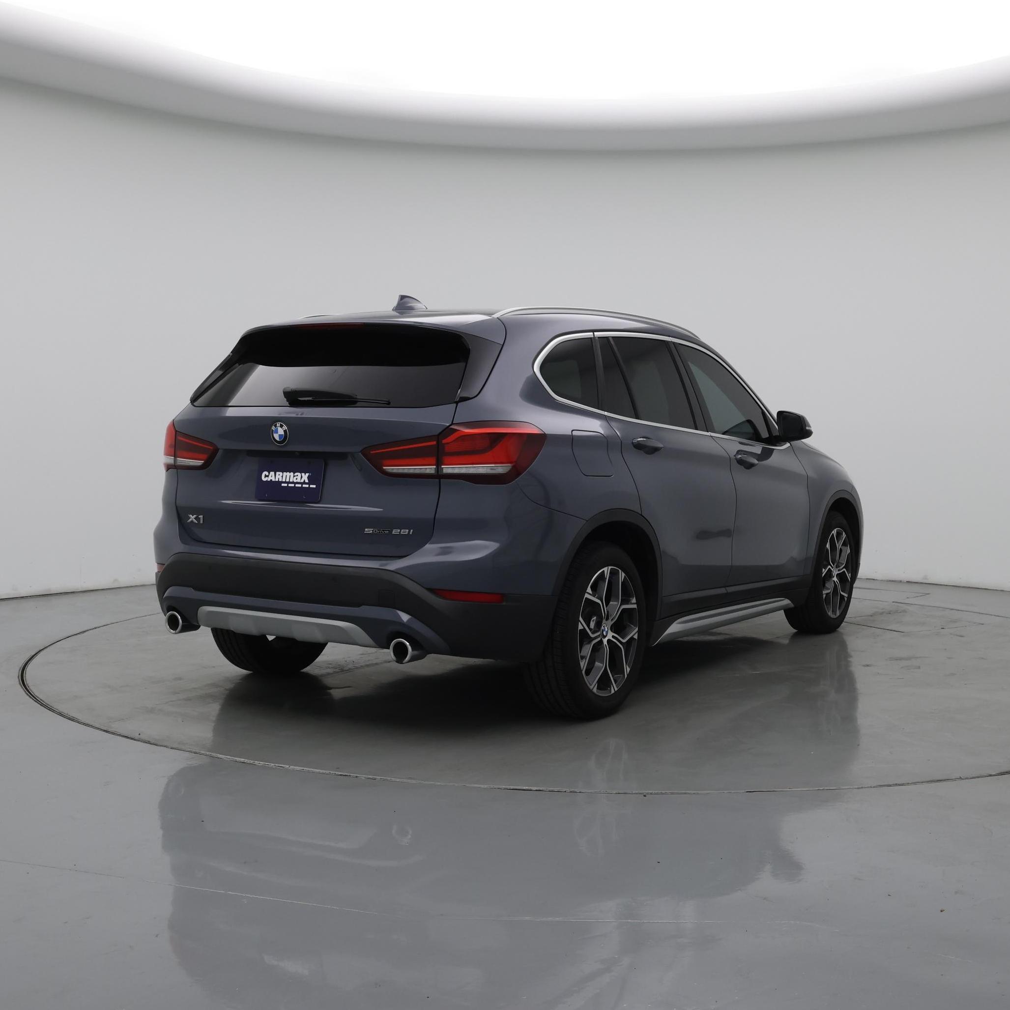 Thumbnail: 2021 BMW X1 - 8