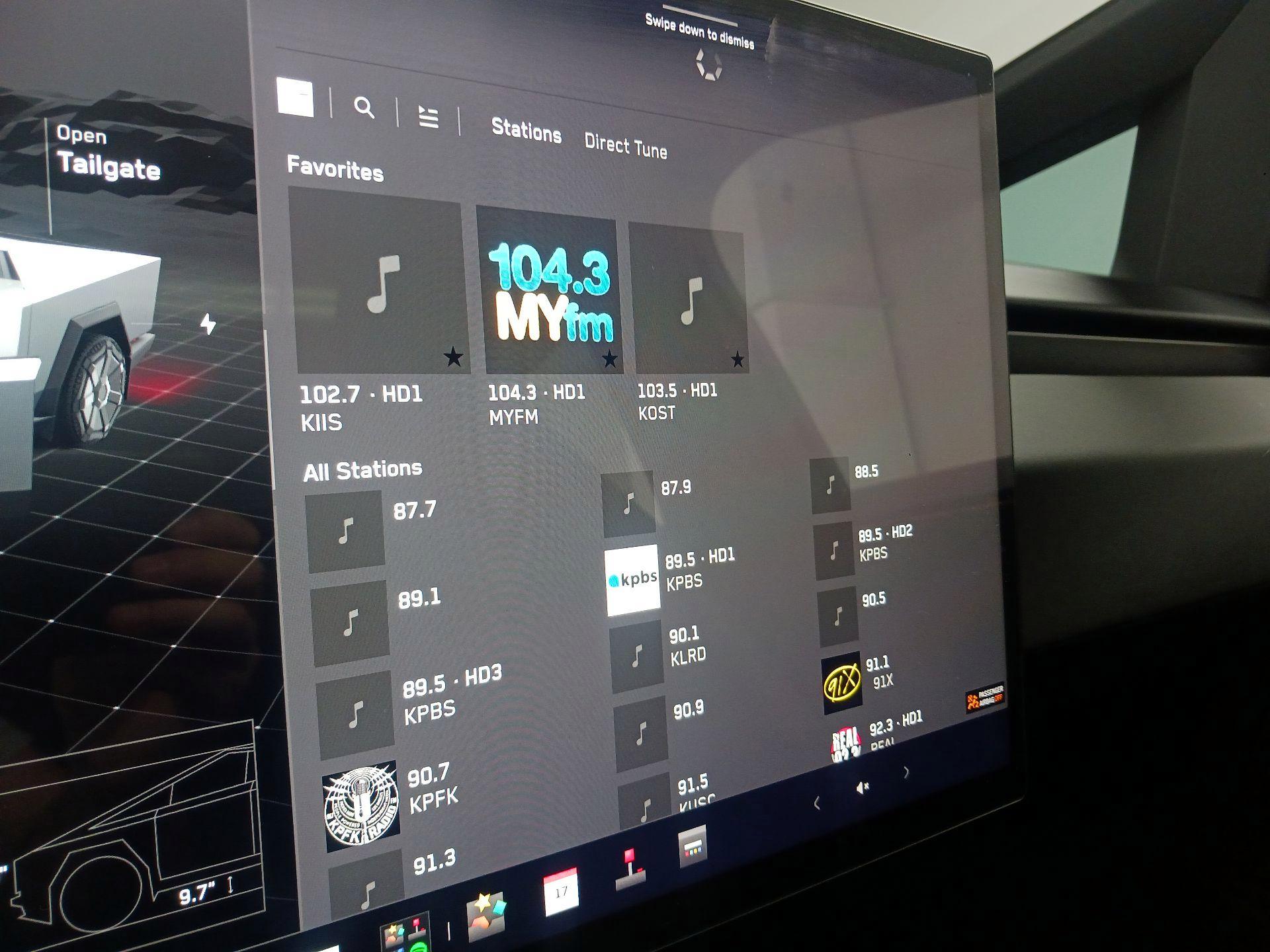 Thumbnail: 2025 Tesla Cybertruck - 15