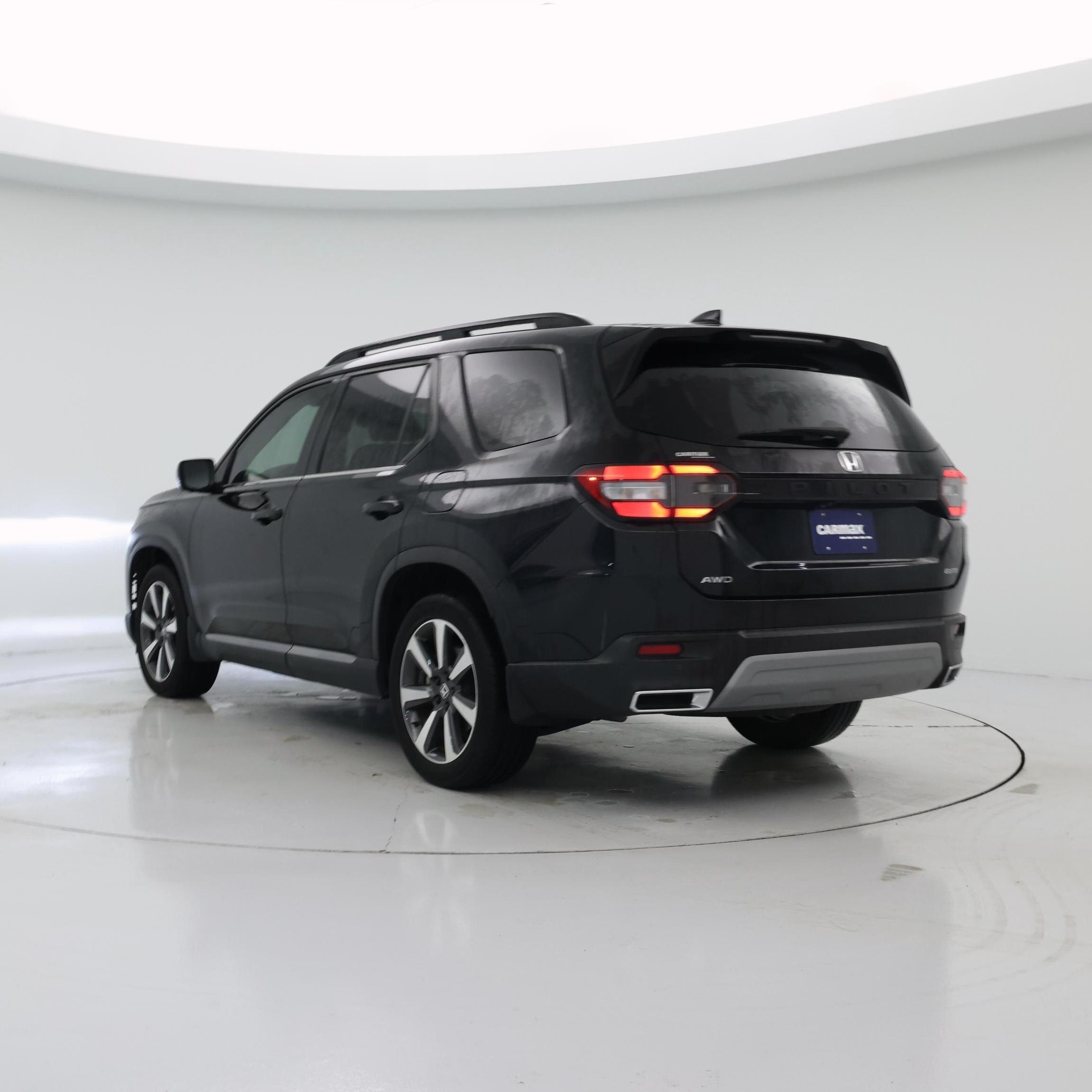 Thumbnail: 2023 Honda Pilot - 2