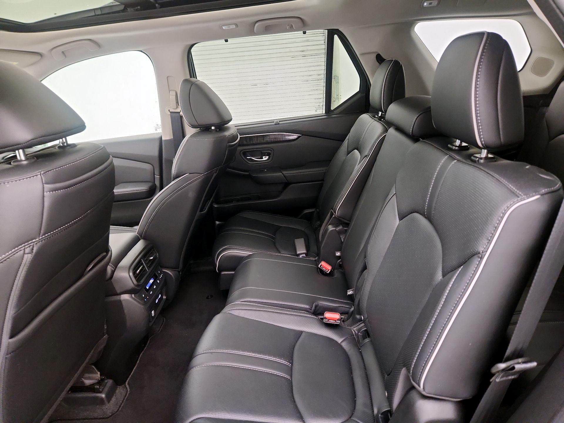Thumbnail: 2023 Honda Pilot - 20