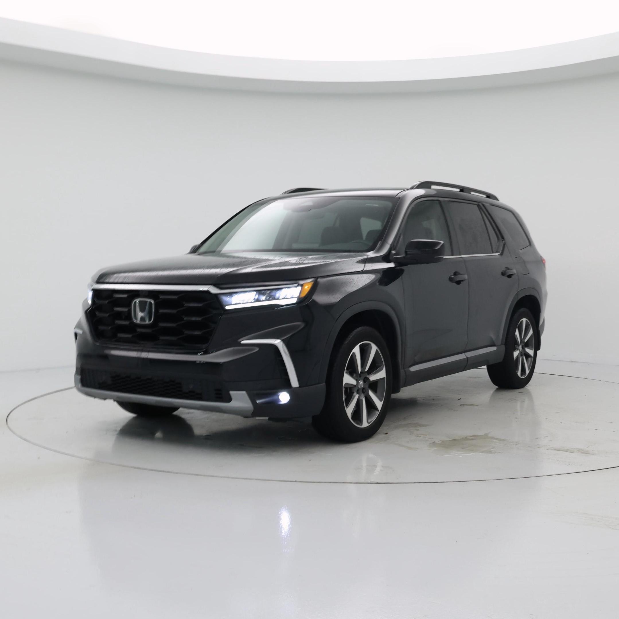 Thumbnail: 2023 Honda Pilot - 4
