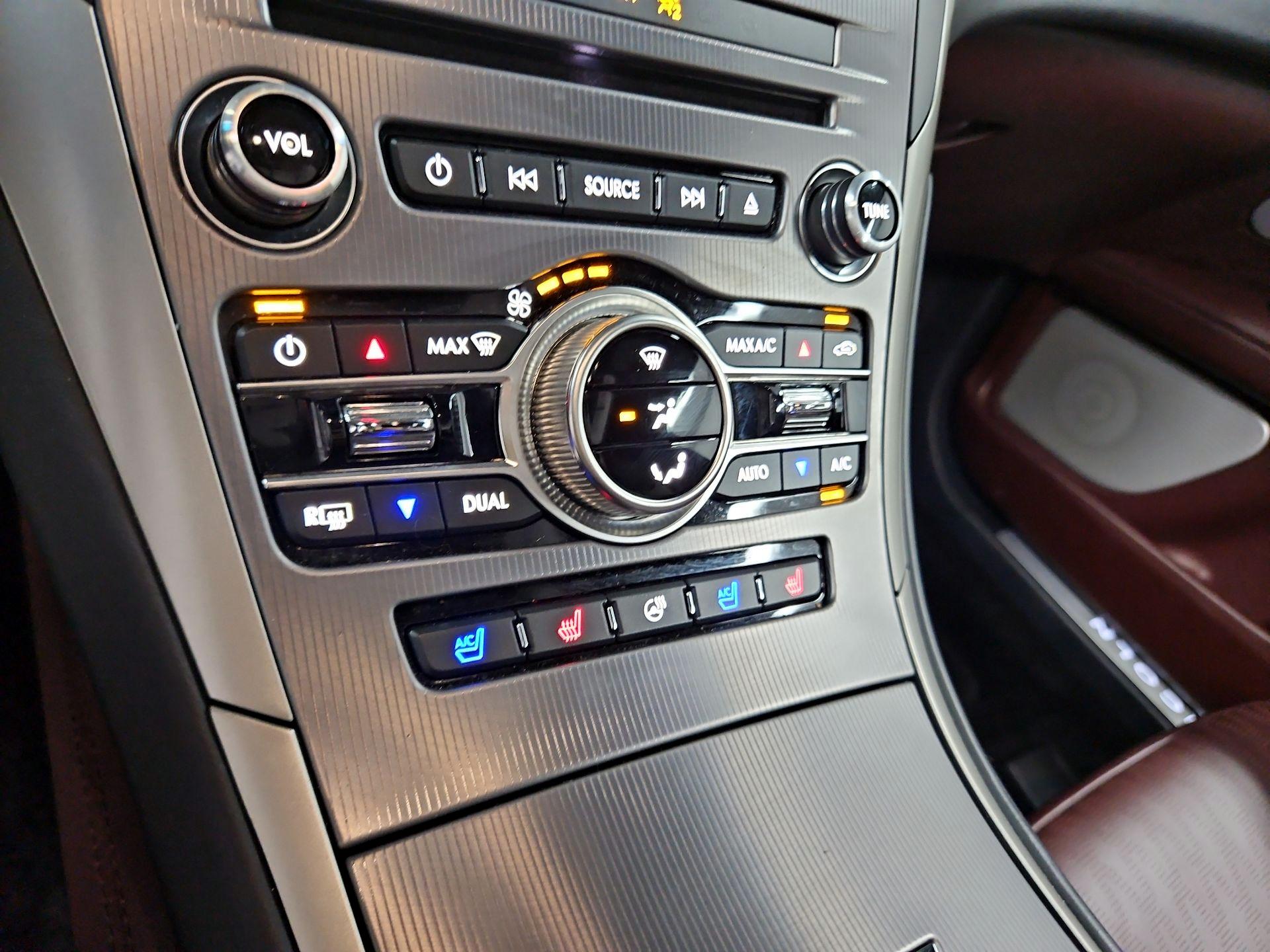 Thumbnail: 2017 Lincoln MKZ - 17