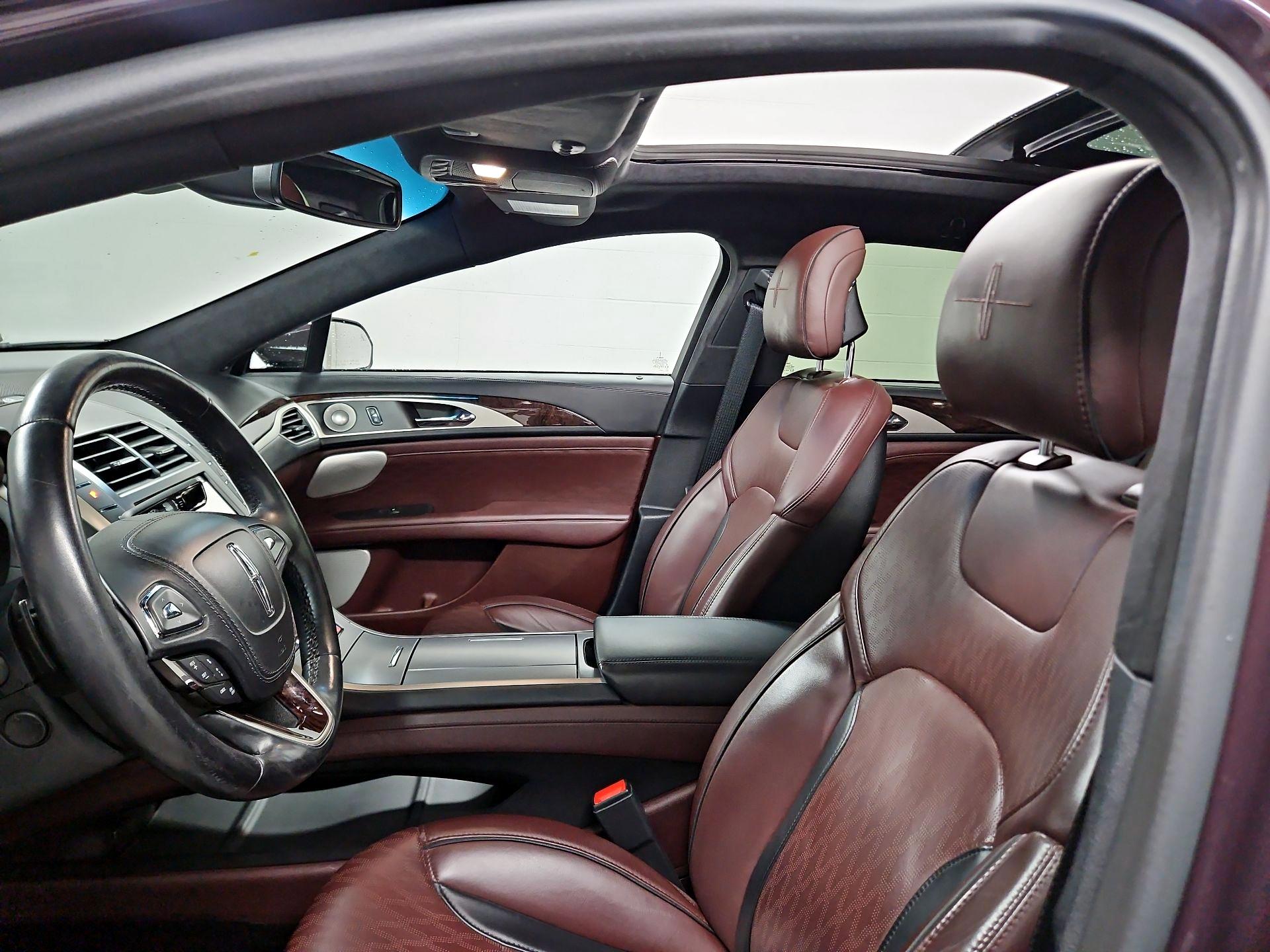 Thumbnail: 2017 Lincoln MKZ - 20