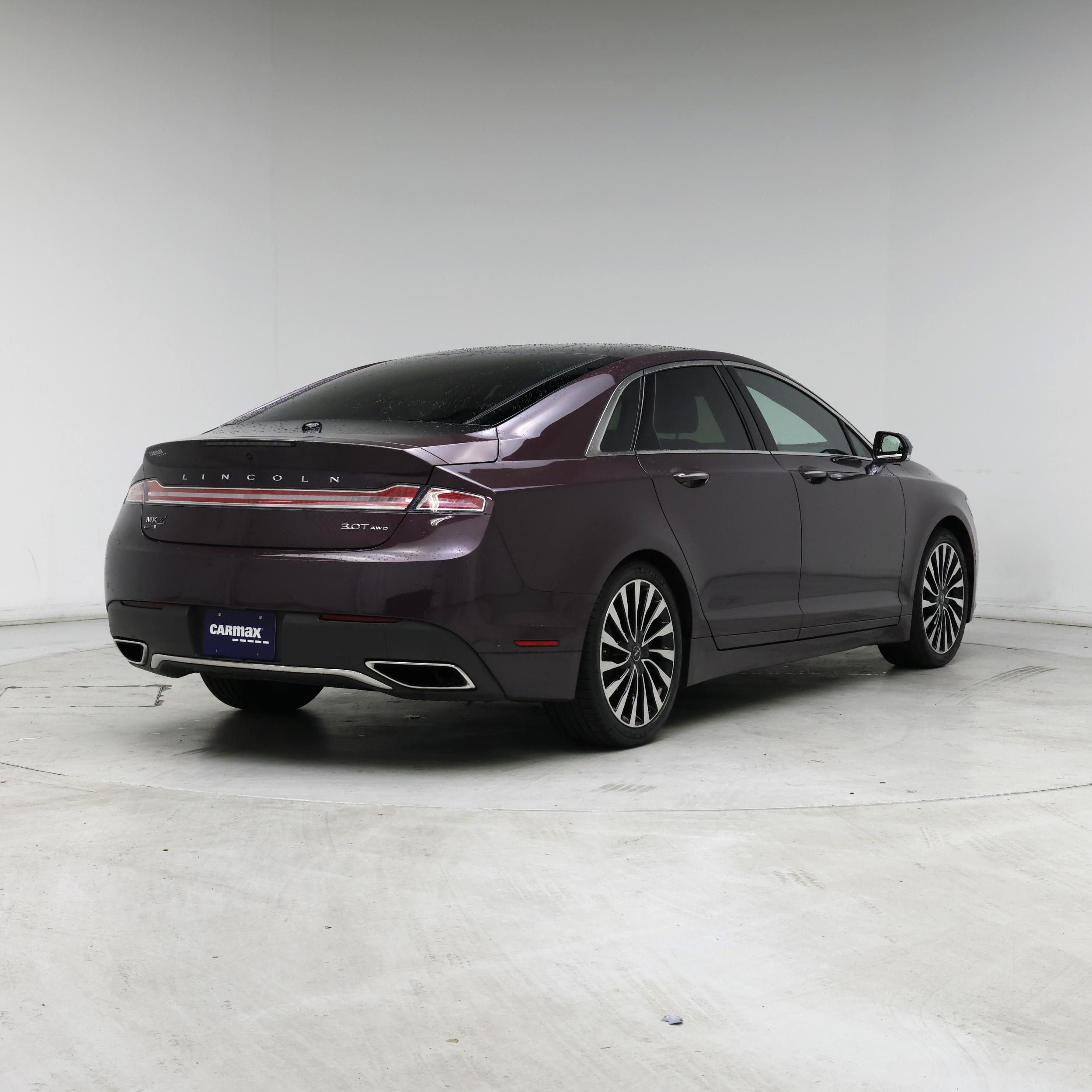 Thumbnail: 2017 Lincoln MKZ - 8