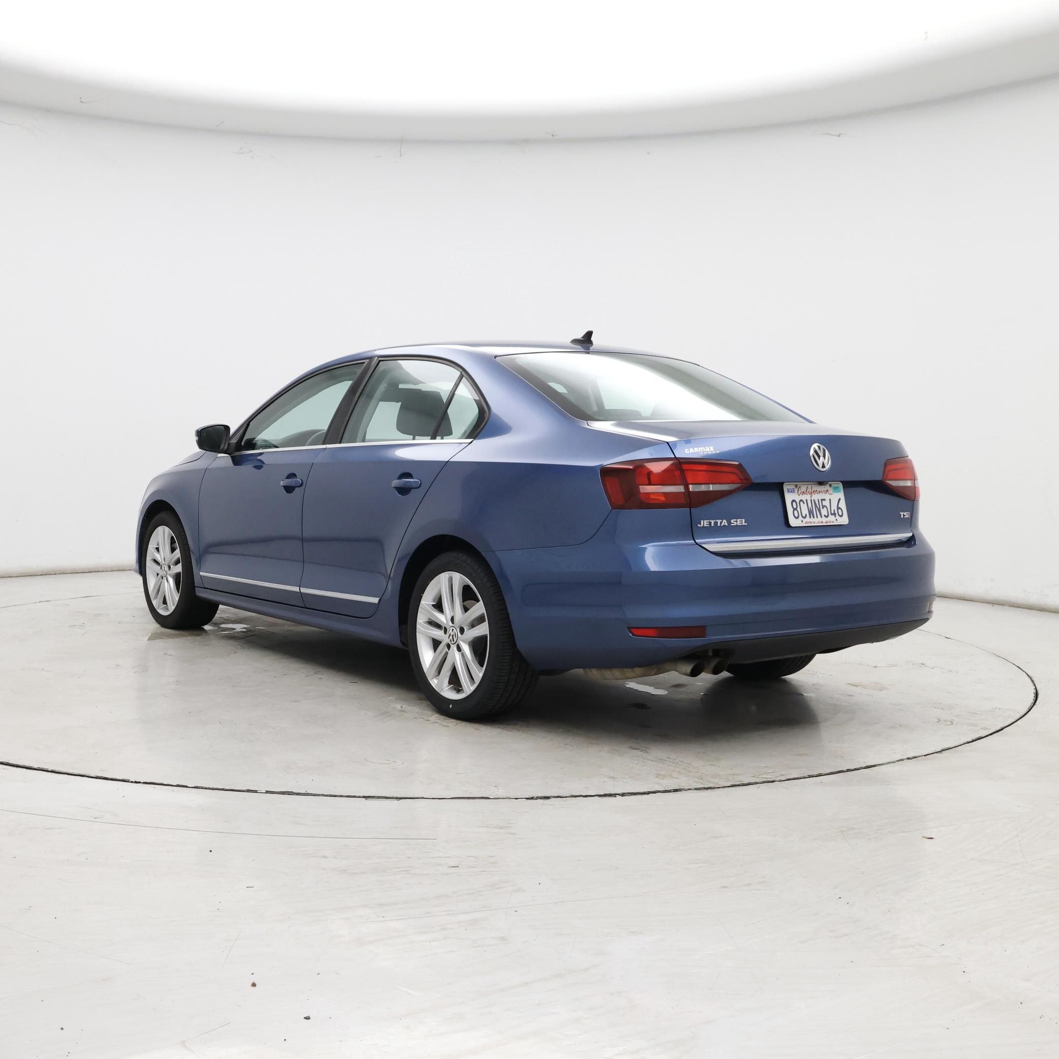 Thumbnail: 2017 Volkswagen Jetta - 2
