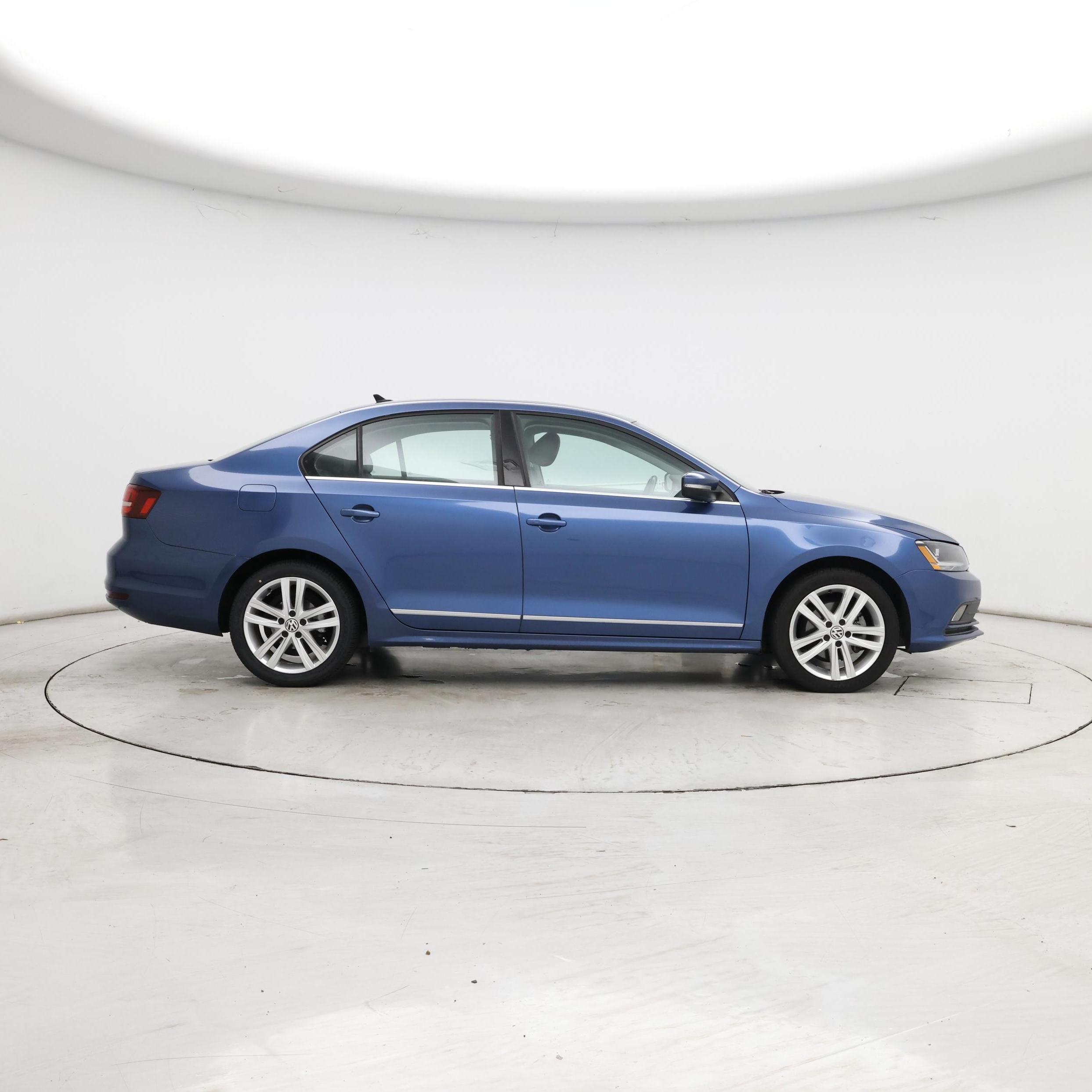Thumbnail: 2017 Volkswagen Jetta - 7