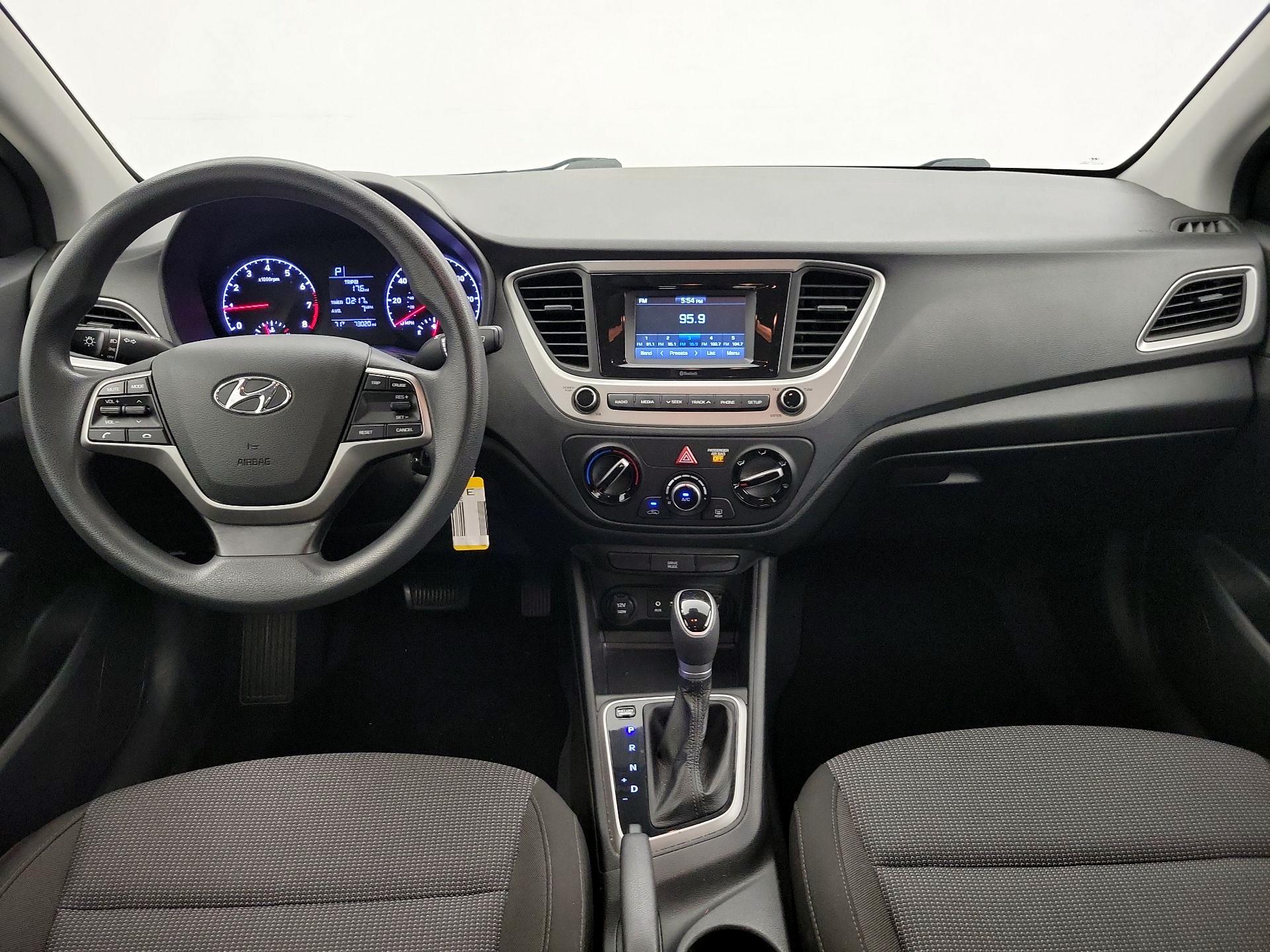 Thumbnail: 2021 Hyundai Accent - 9