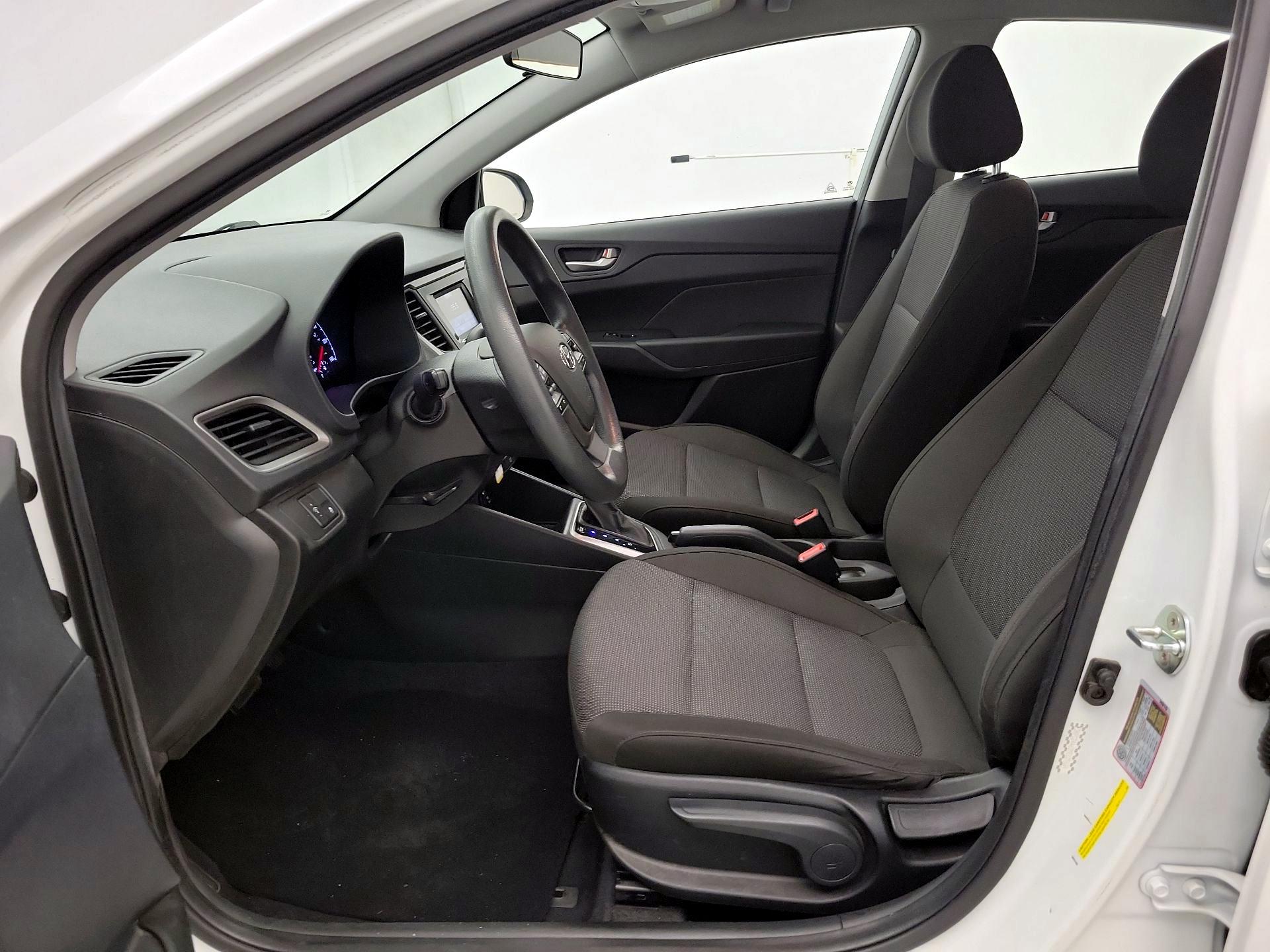Thumbnail: 2021 Hyundai Accent - 11