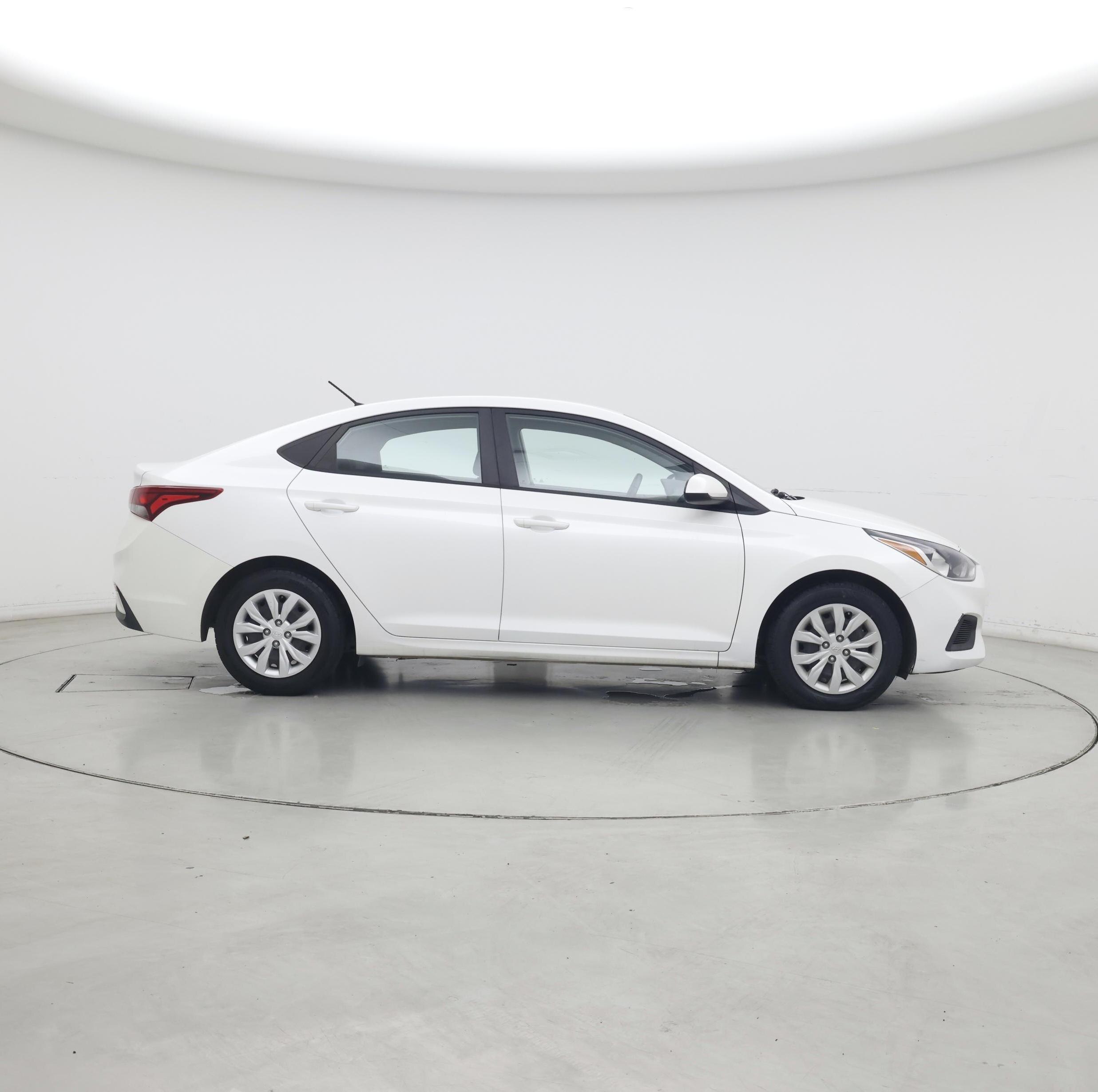 Thumbnail: 2021 Hyundai Accent - 7