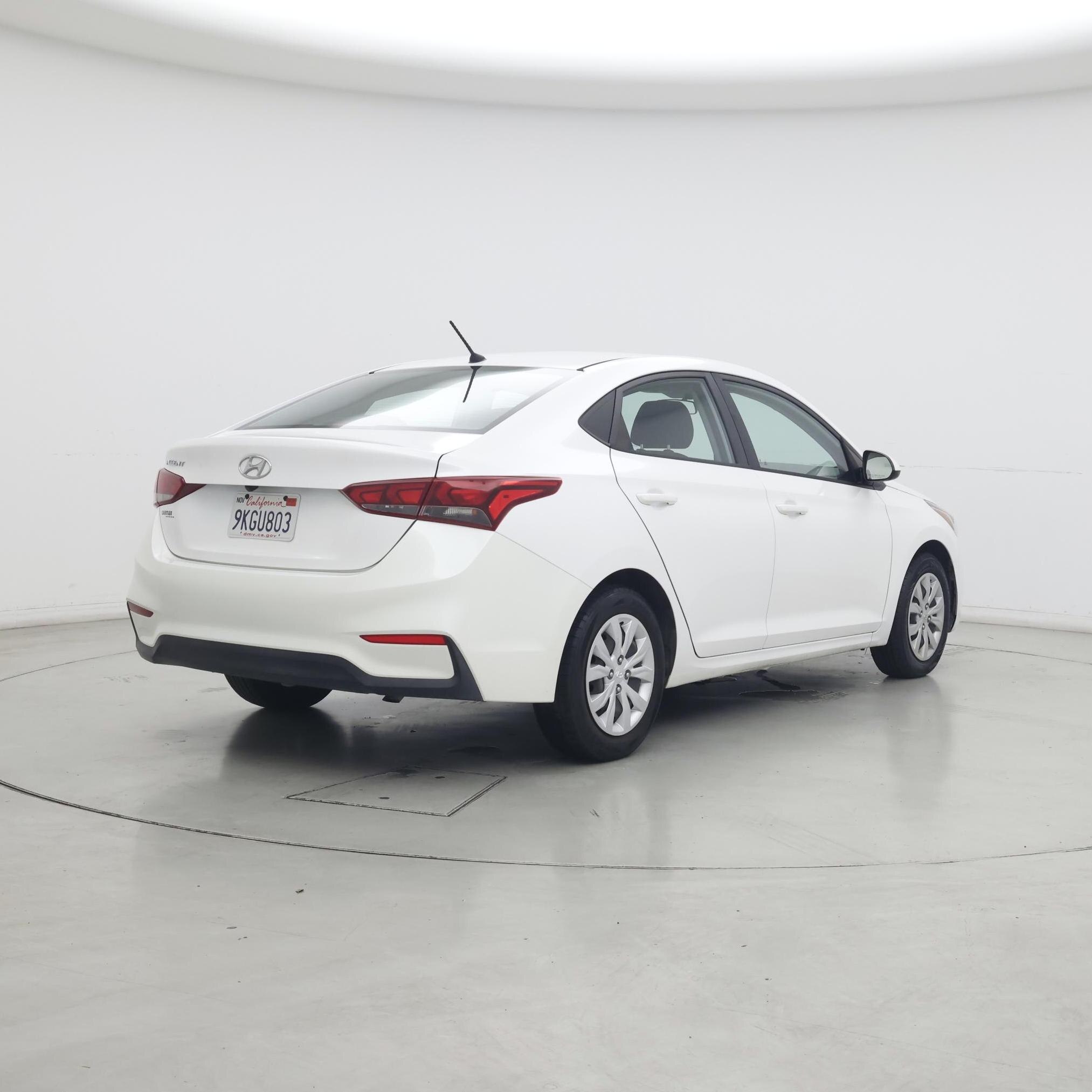 Thumbnail: 2021 Hyundai Accent - 8