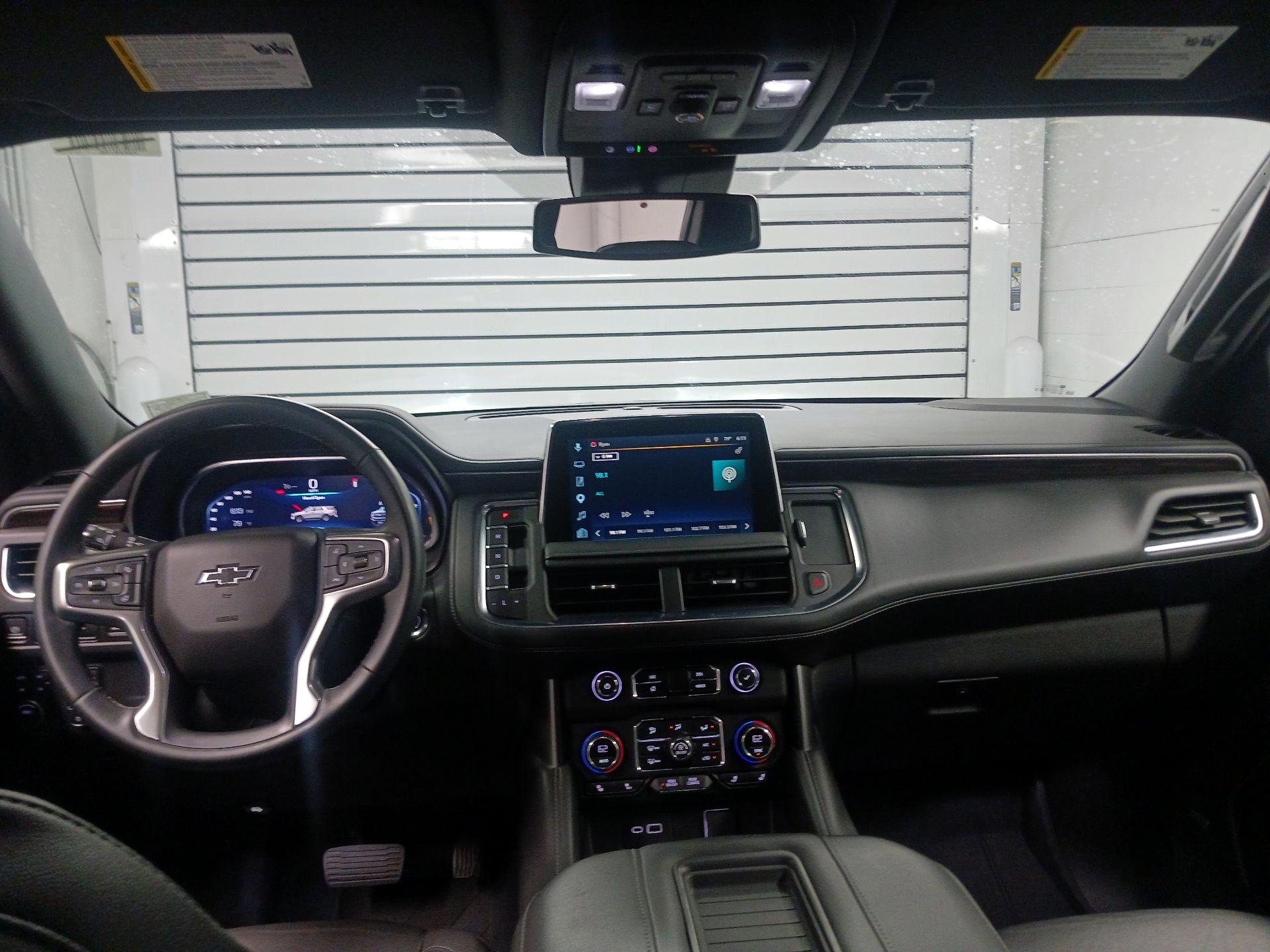 Thumbnail: 2023 Chevrolet Suburban - 9