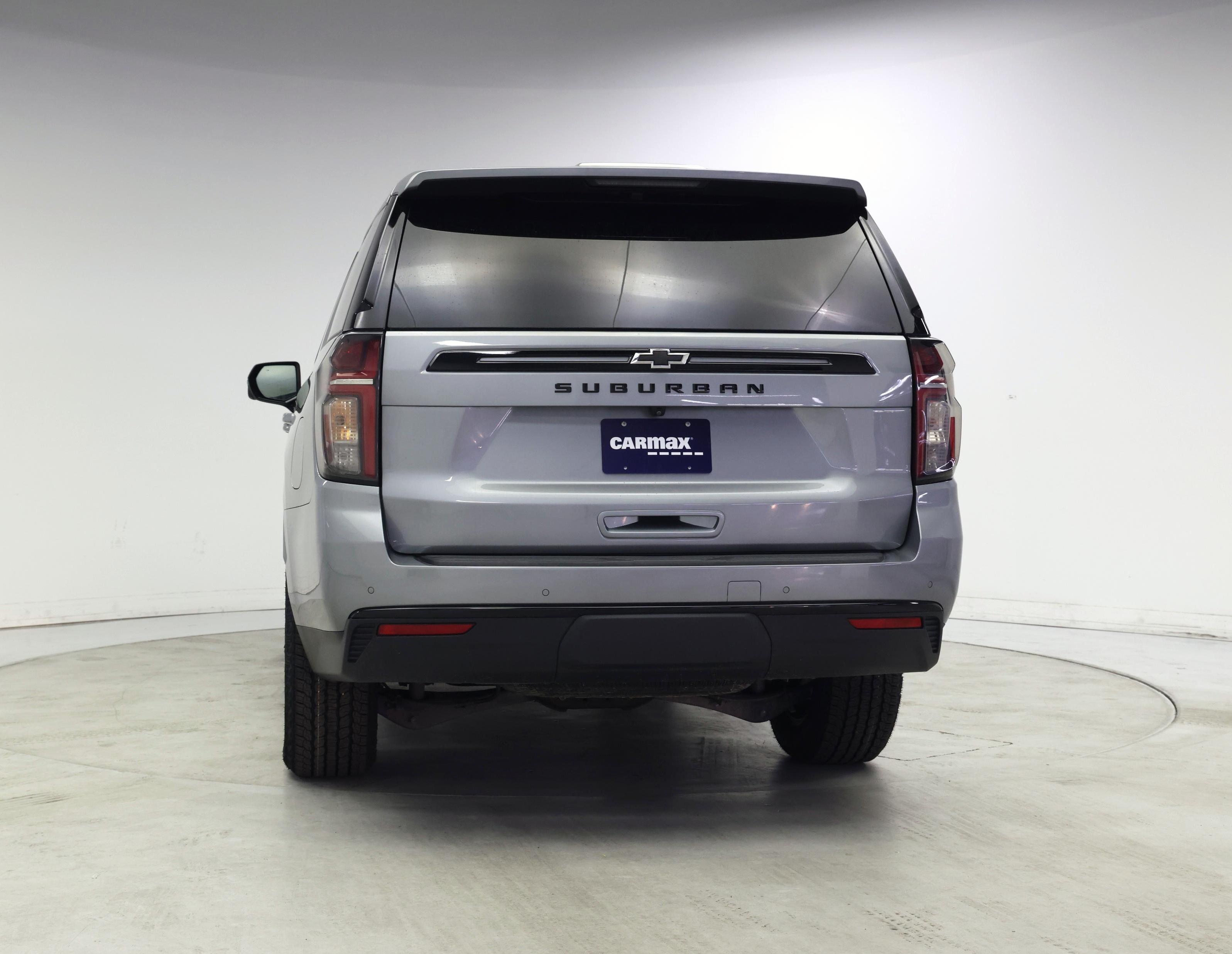 Thumbnail: 2023 Chevrolet Suburban - 6
