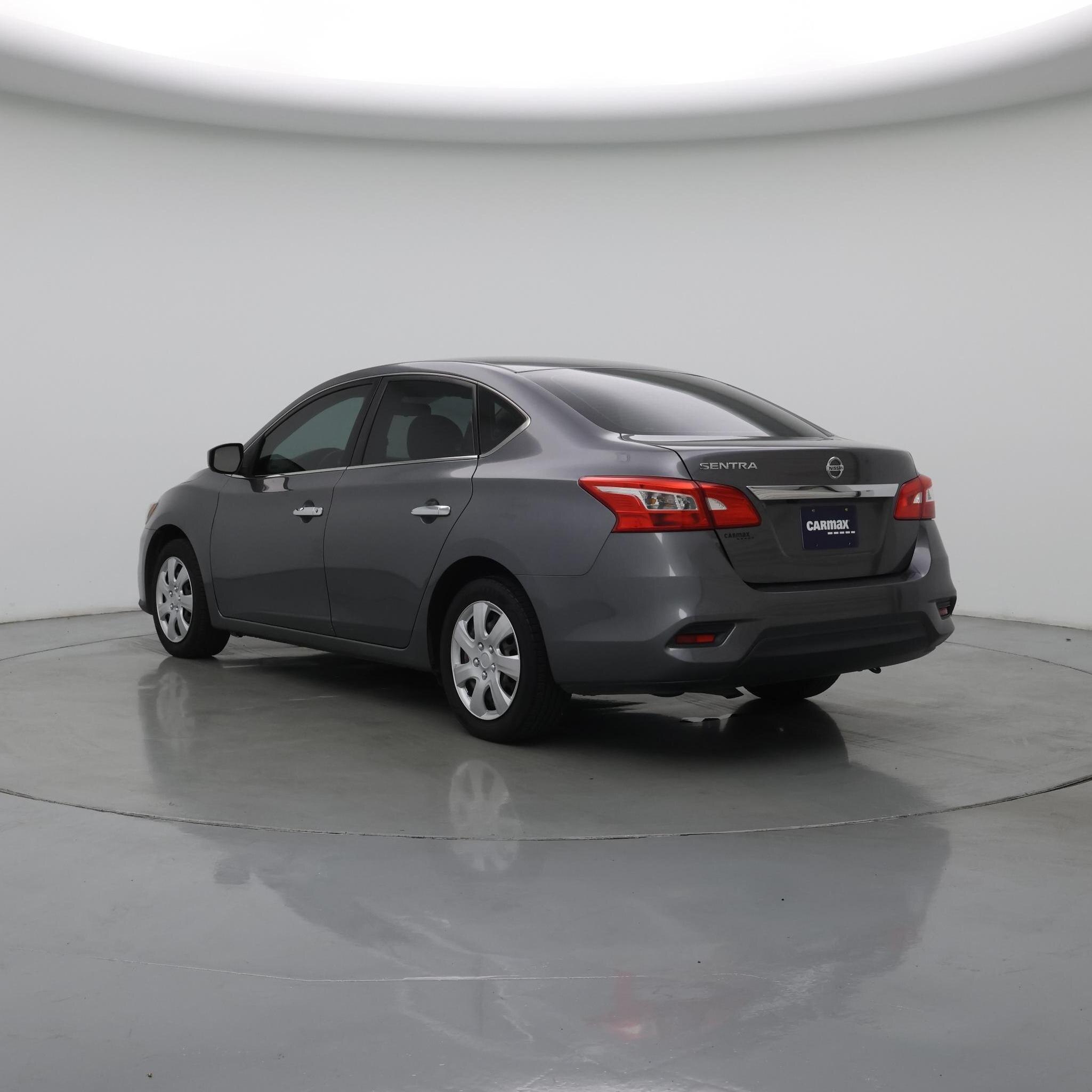 Thumbnail: 2019 Nissan Sentra - 2