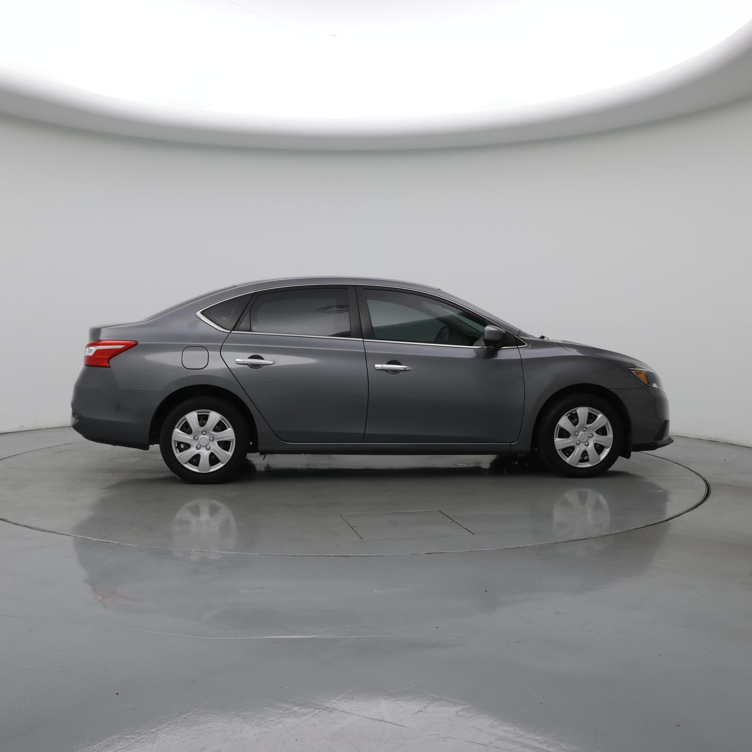 Thumbnail: 2019 Nissan Sentra - 7