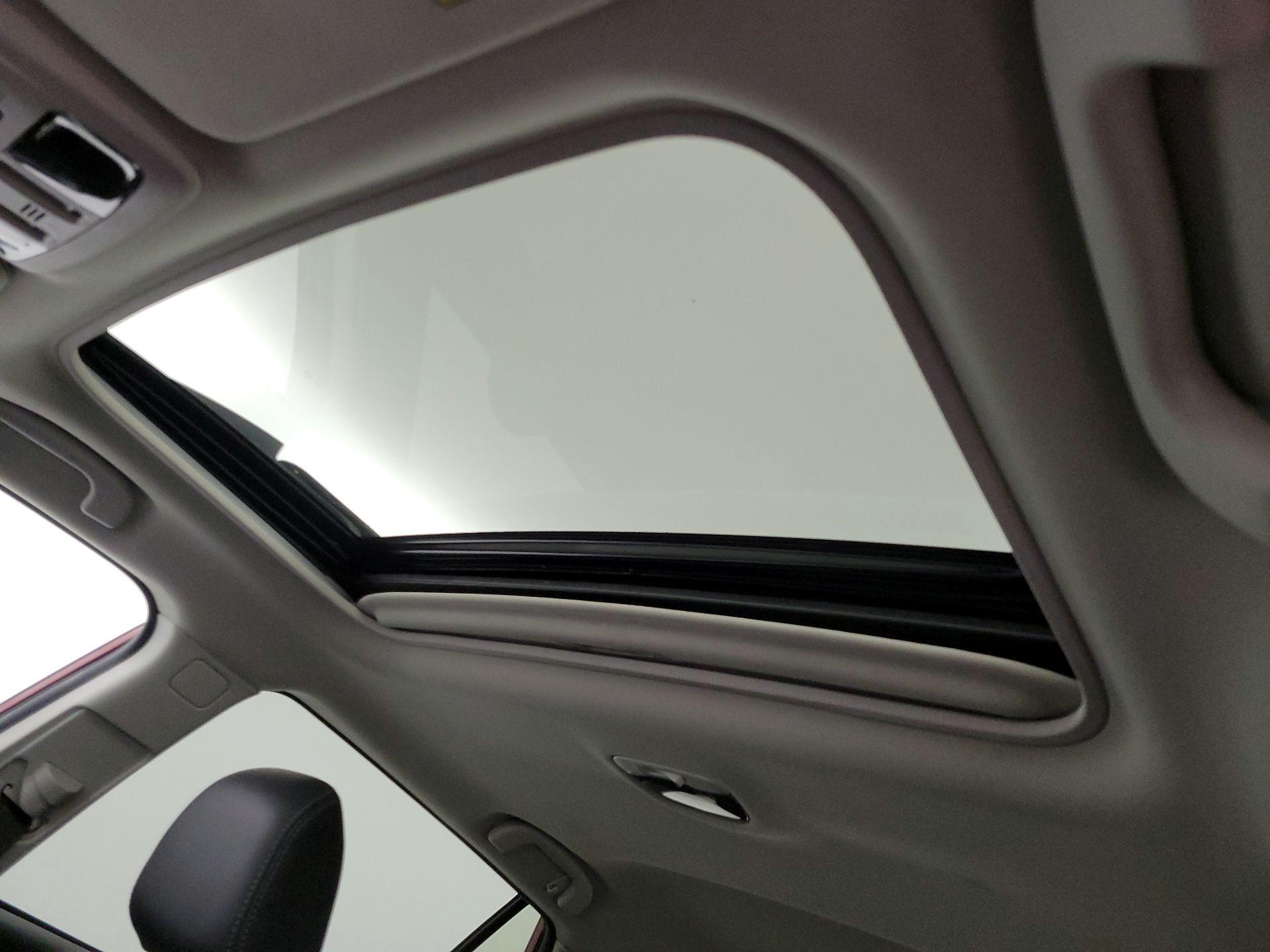 Thumbnail: 2015 Subaru Outback - 20