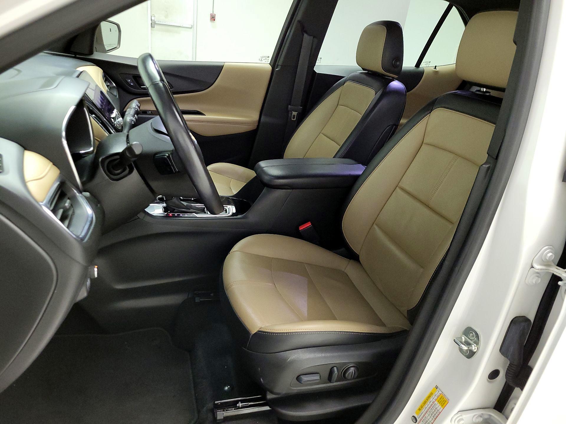 Thumbnail: 2022 Chevrolet Equinox - 11