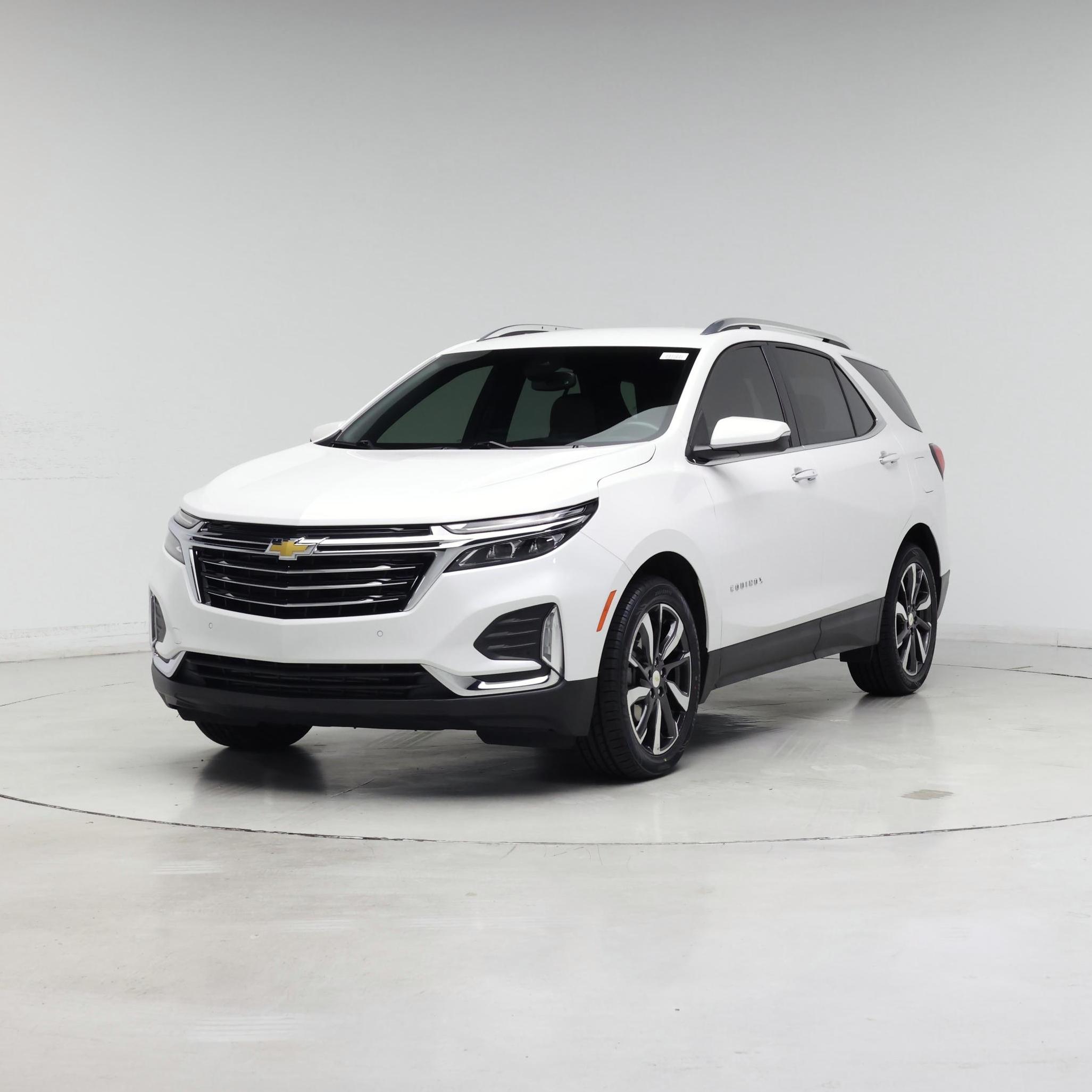Thumbnail: 2022 Chevrolet Equinox - 4