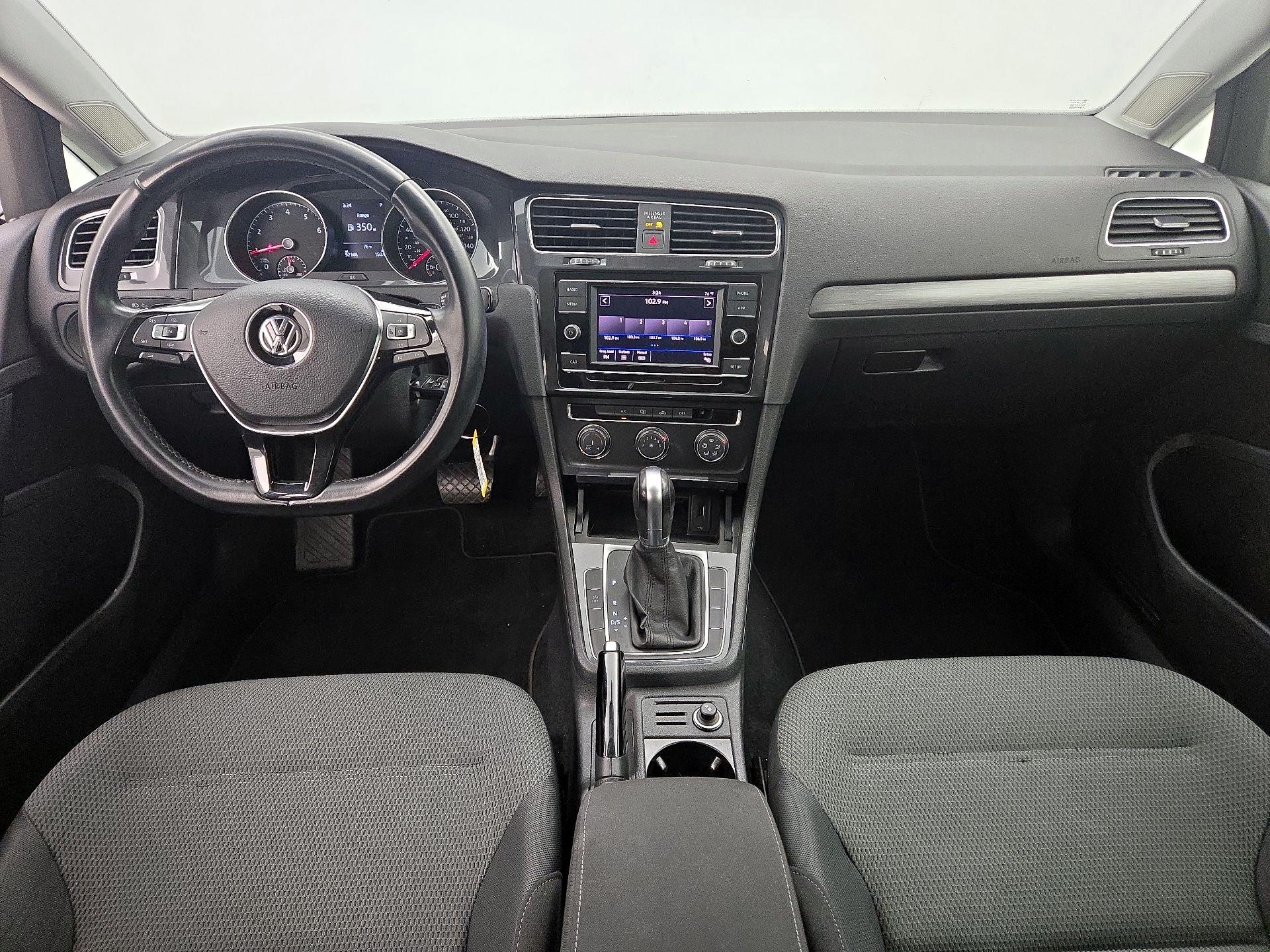 Thumbnail: 2019 Volkswagen Golf - 9