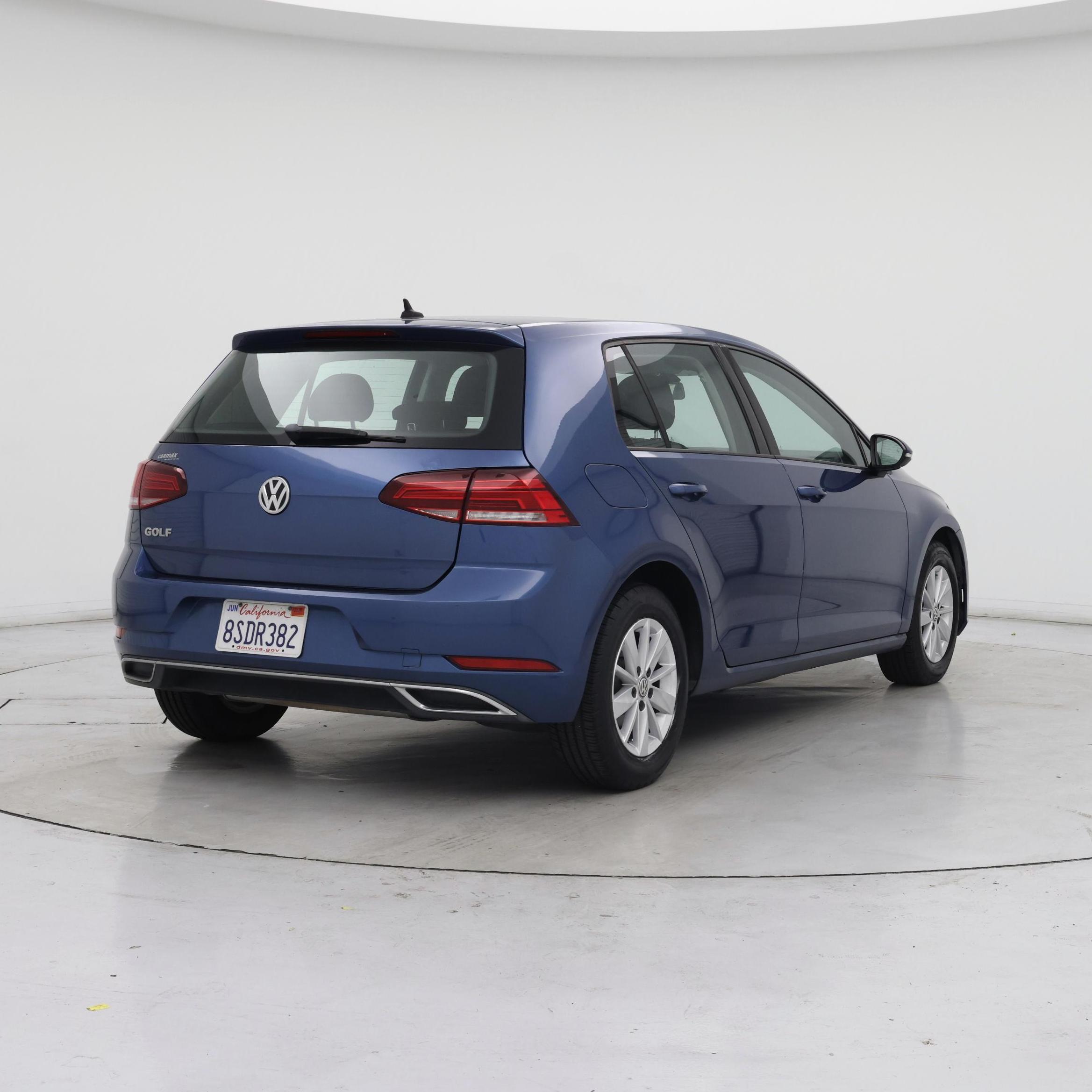 Thumbnail: 2019 Volkswagen Golf - 8
