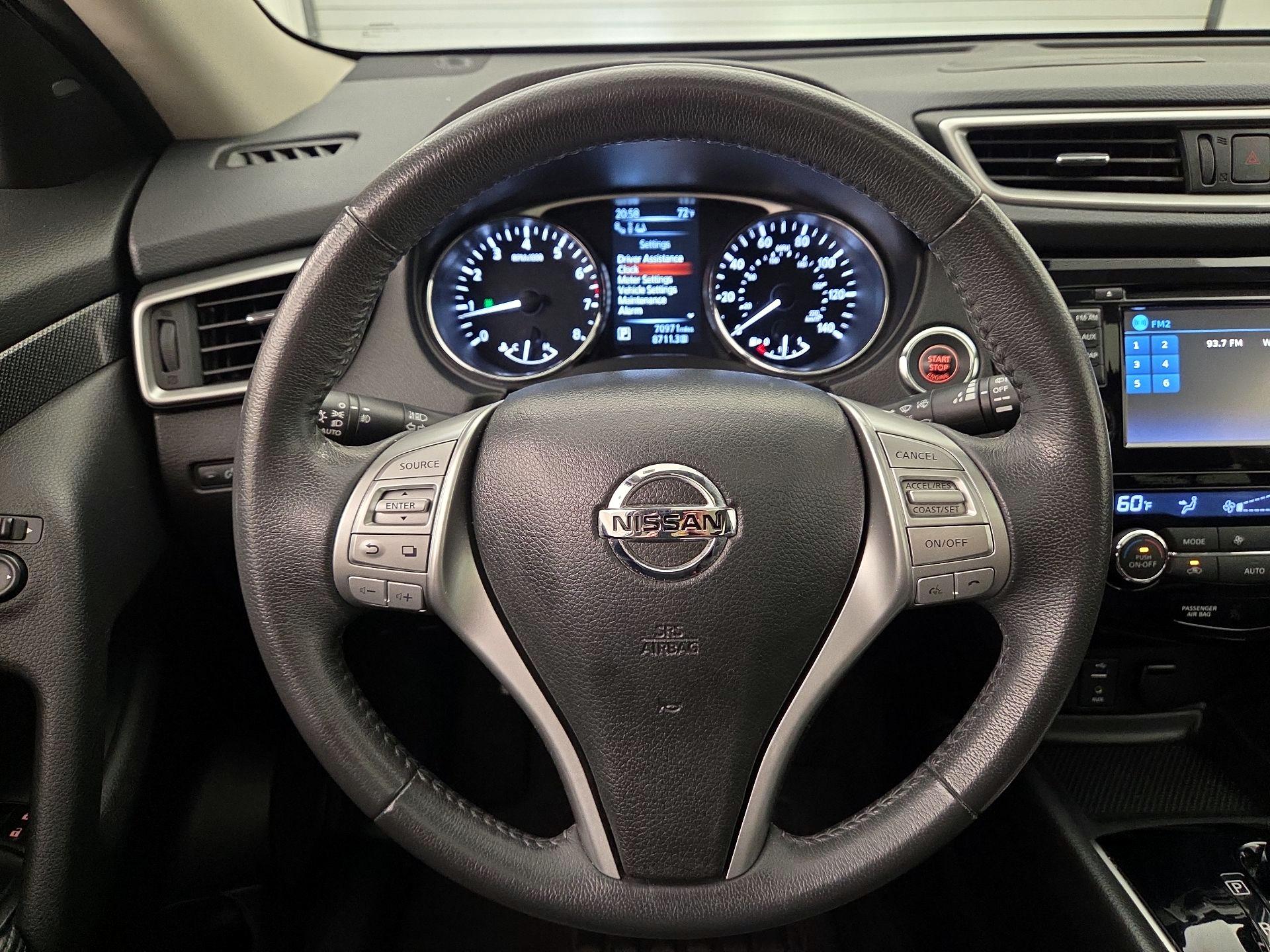 Thumbnail: 2014 Nissan Rogue - 10