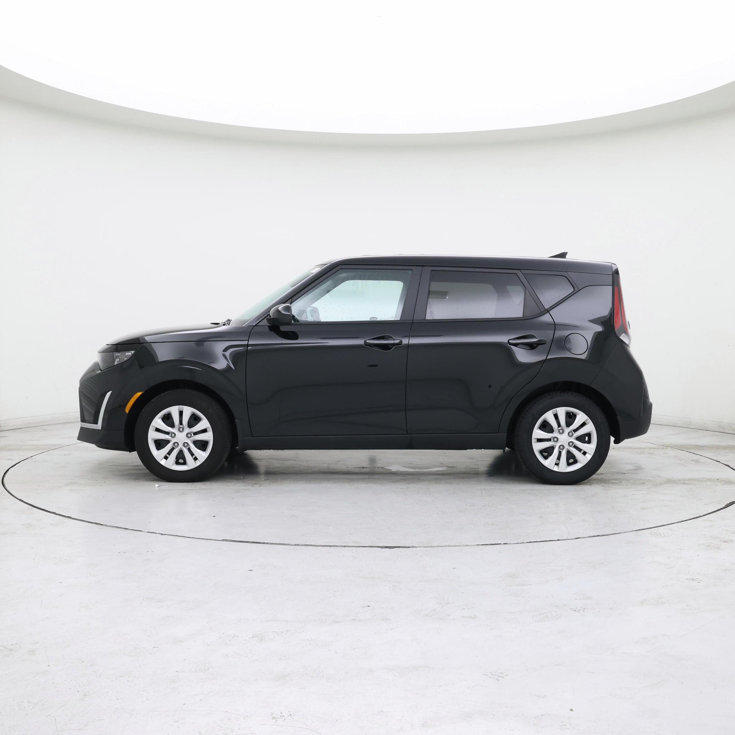 Thumbnail: 2024 Kia Soul - 3