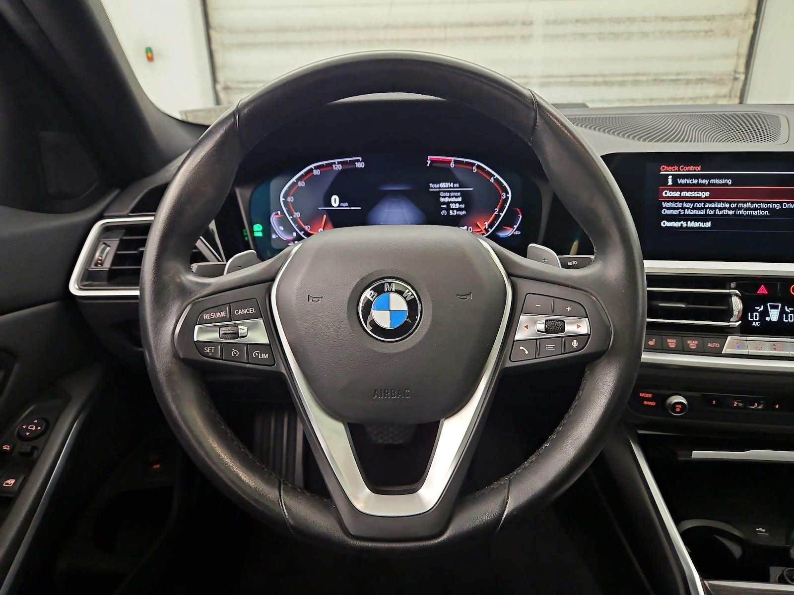 2019 BMW 3 Series 330i - Photo 11