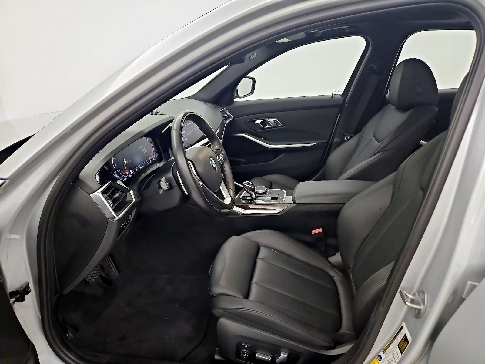 2019 BMW 3 Series 330i - Photo 12