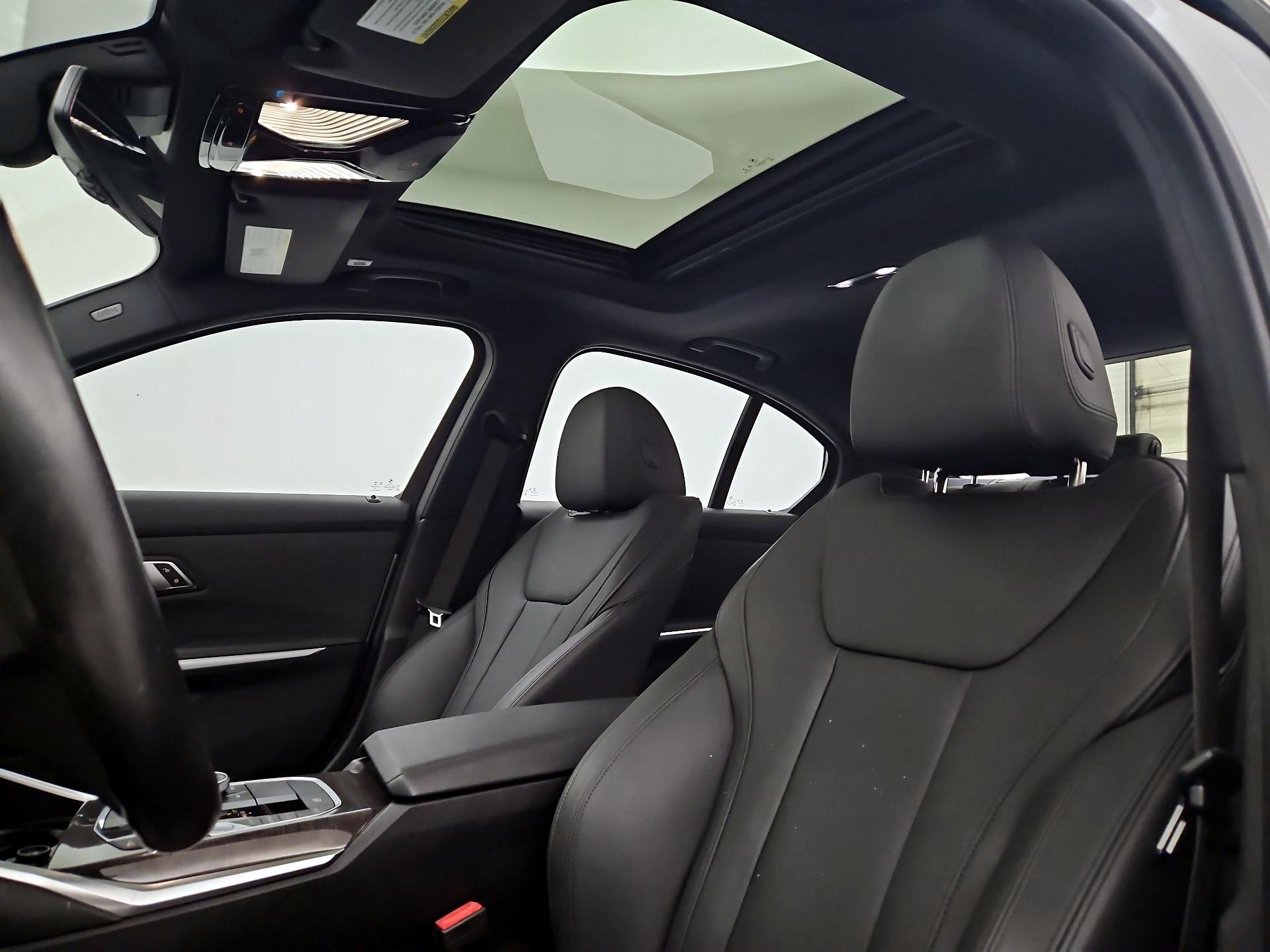 Thumbnail: 2019 BMW 3 Series - 20