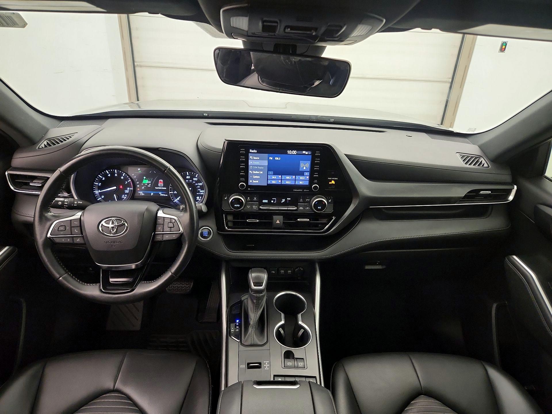 Thumbnail: 2021 Toyota Highlander - 9