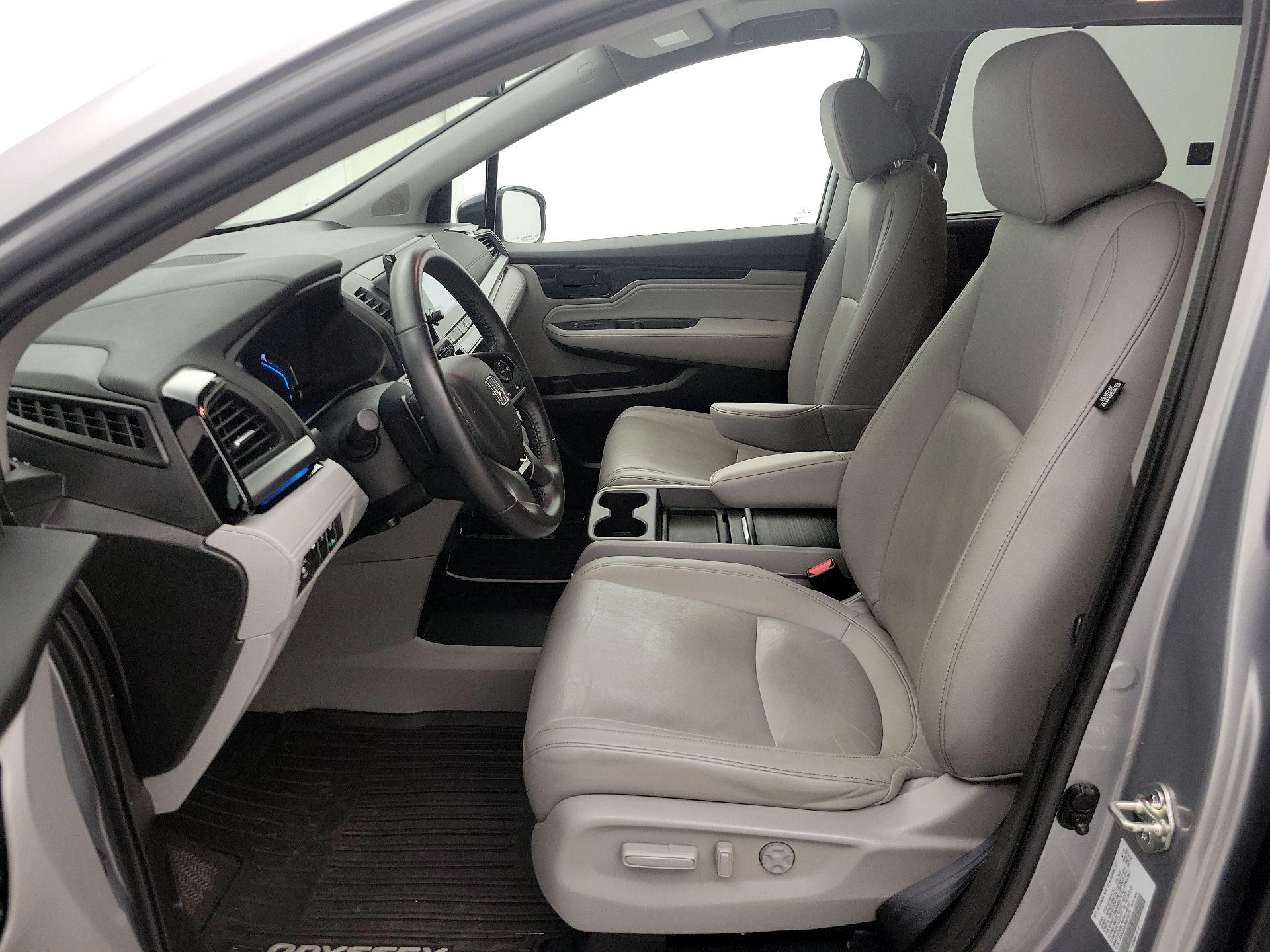 Thumbnail: 2021 Honda Odyssey - 11