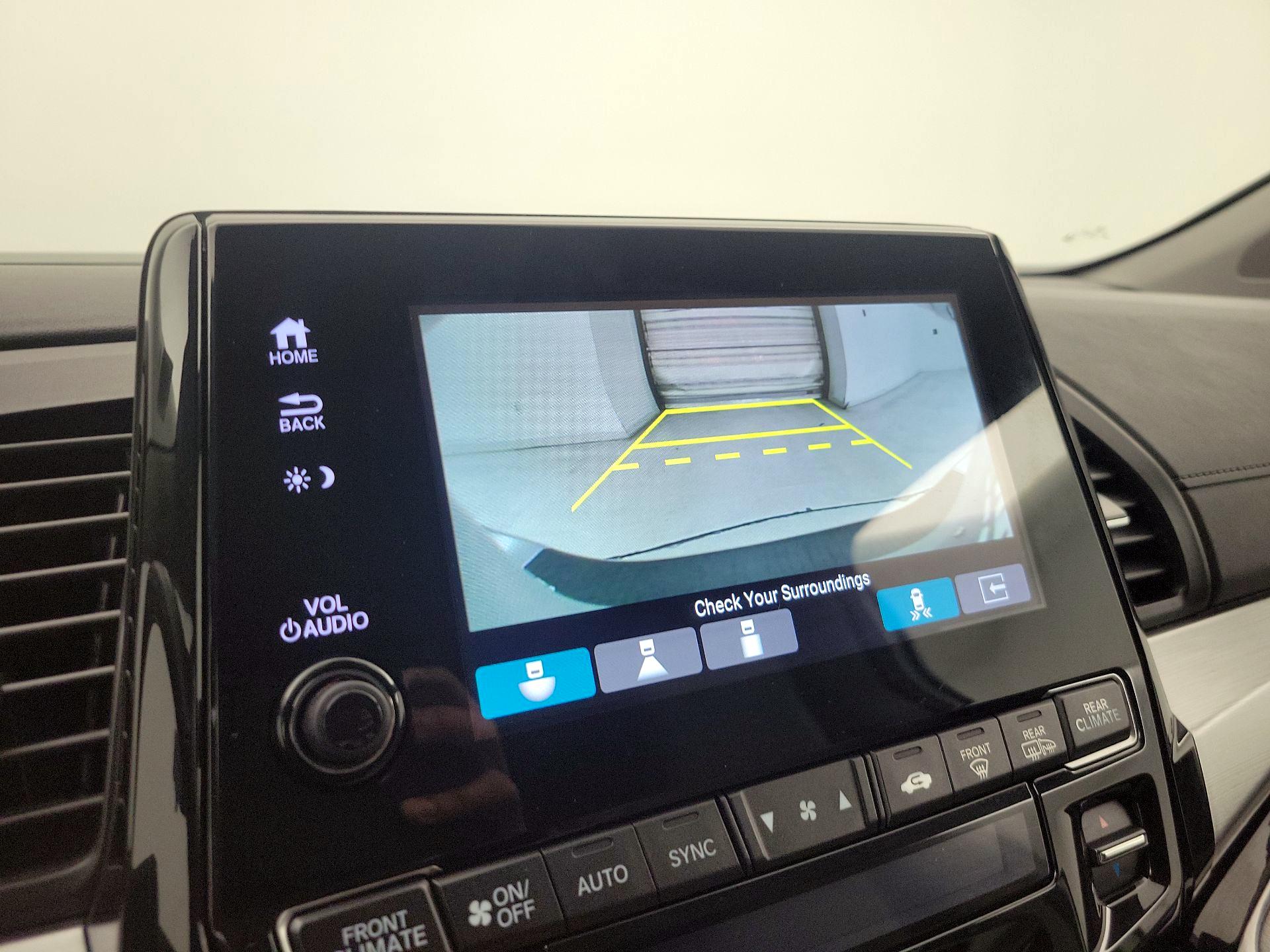 Thumbnail: 2021 Honda Odyssey - 15
