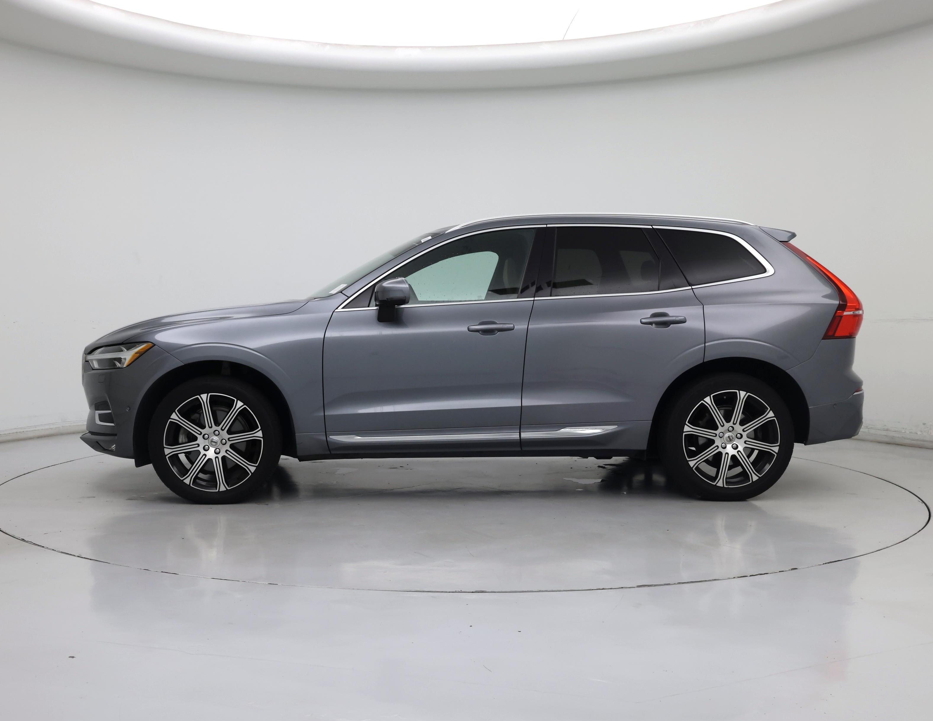 Thumbnail: 2019 Volvo XC60 - 3