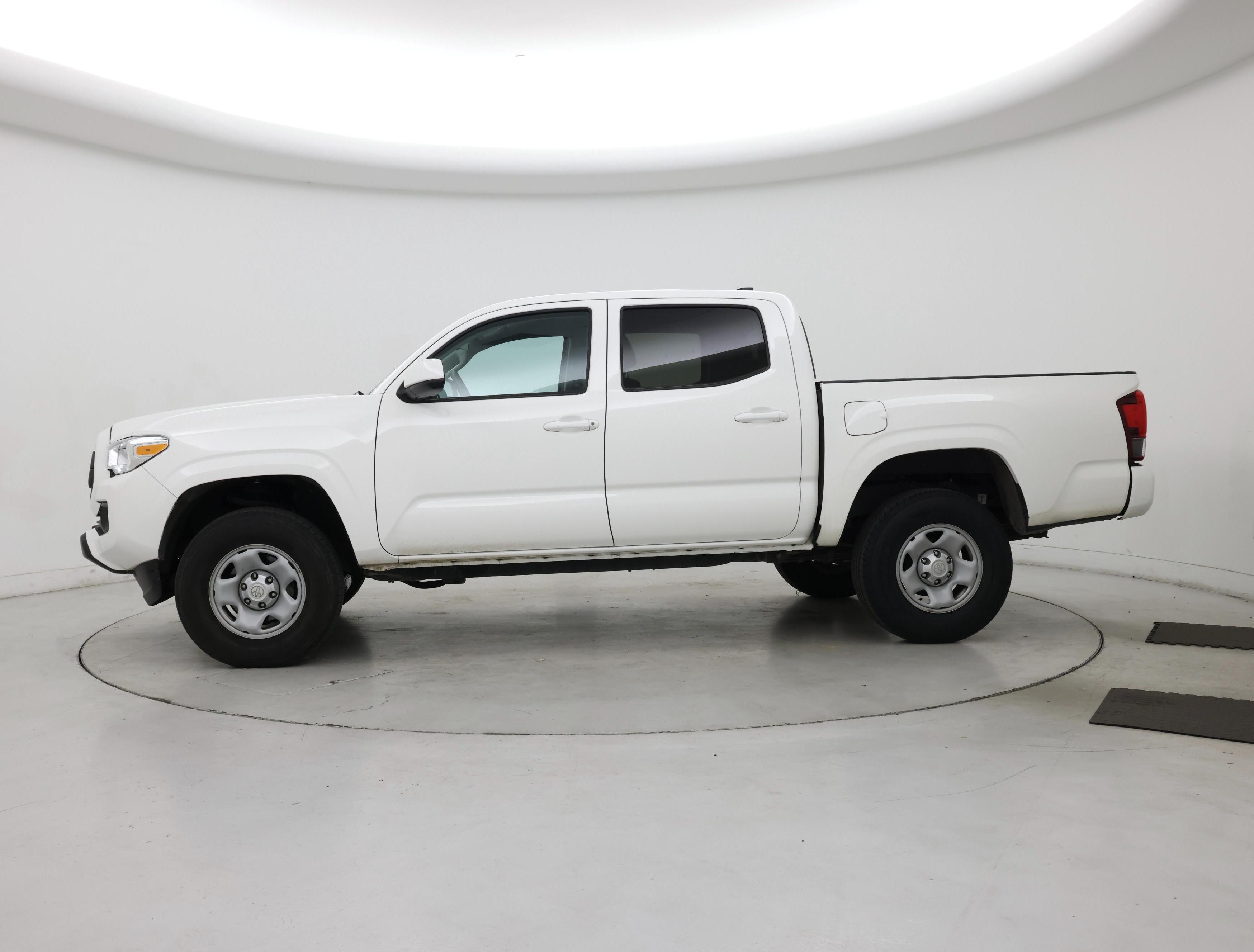 Thumbnail: 2023 Toyota Tacoma - 3