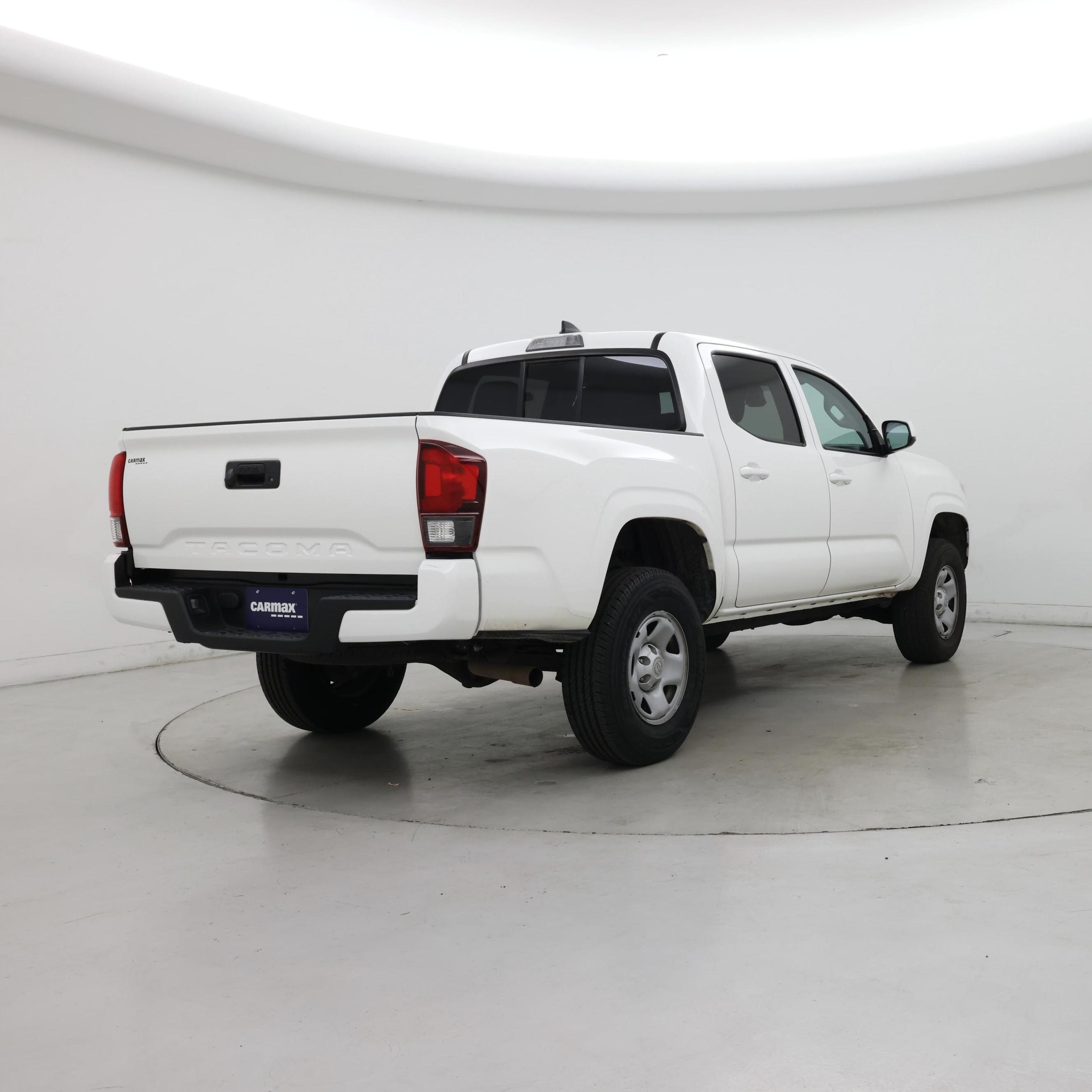 Thumbnail: 2023 Toyota Tacoma - 8