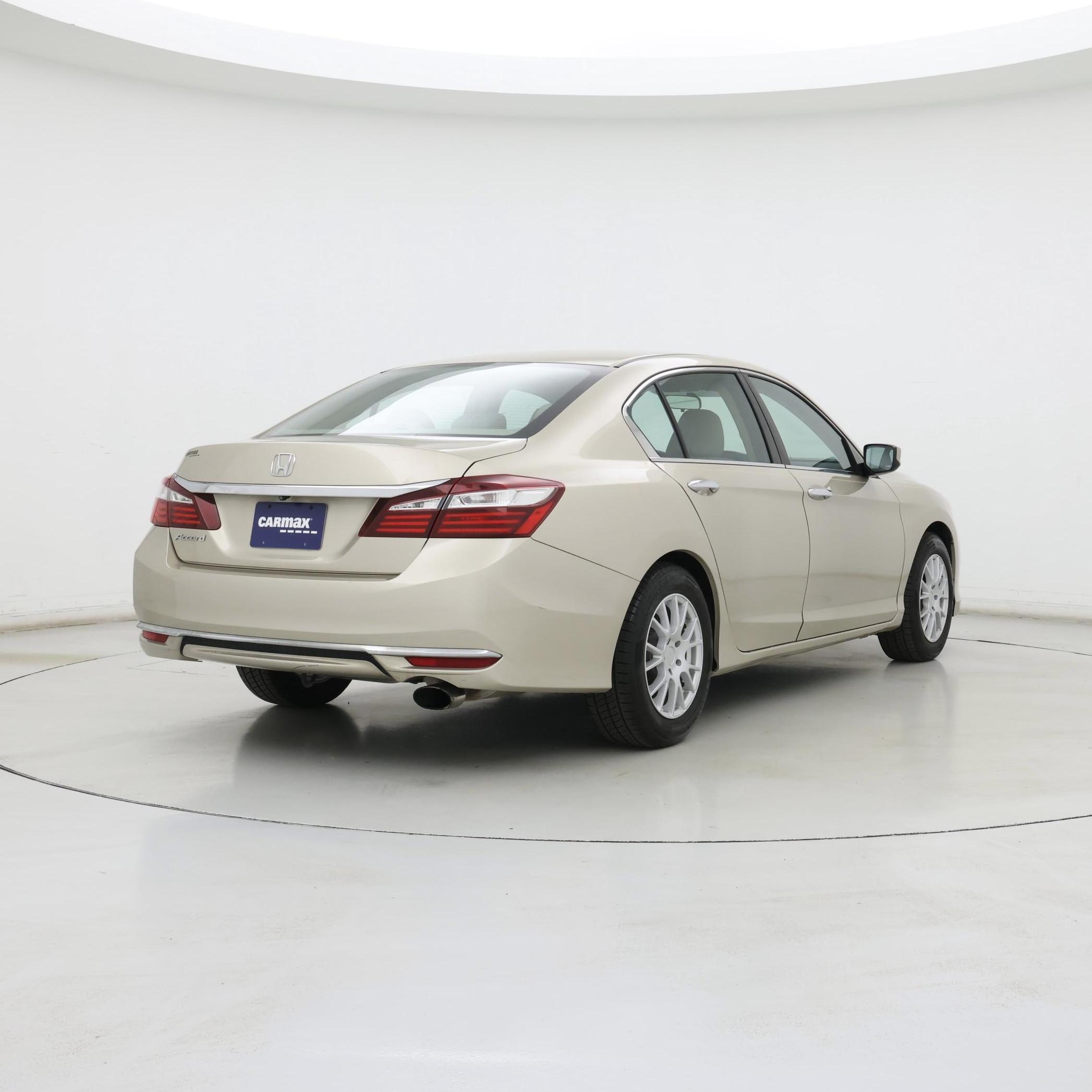Thumbnail: 2017 Honda Accord - 8