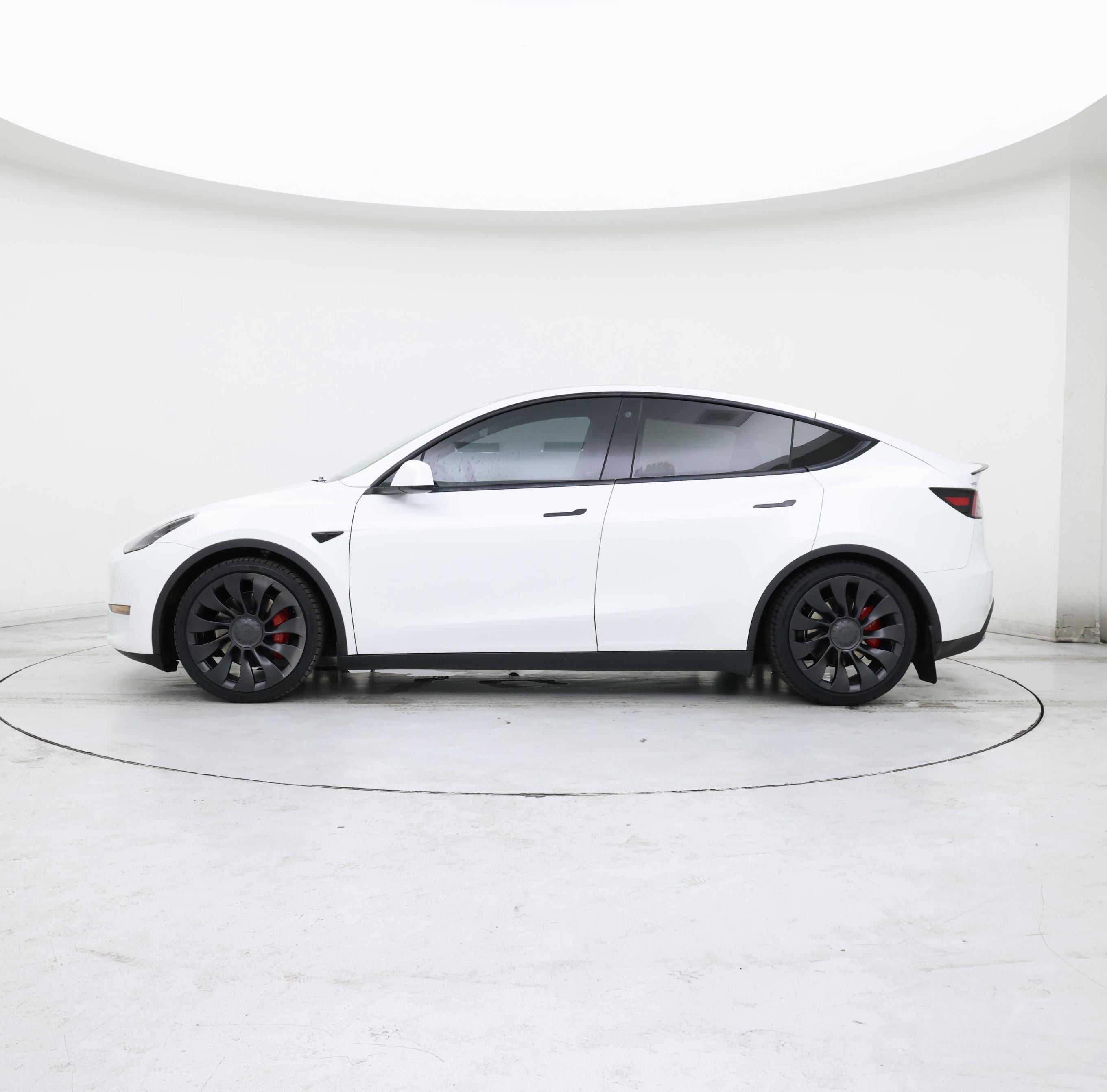 Thumbnail: 2022 Tesla Model Y - 3