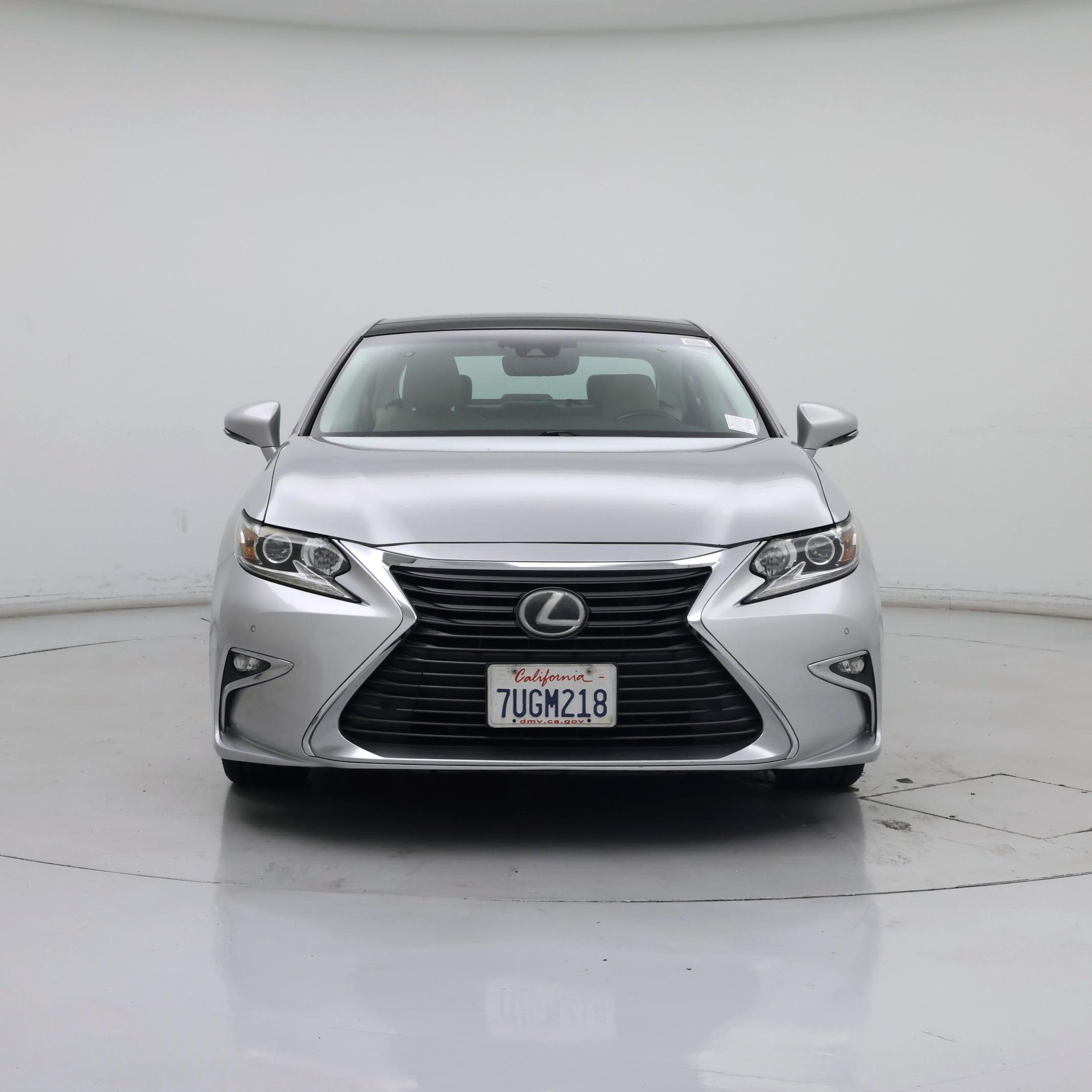 Thumbnail: 2016 Lexus ES - 5