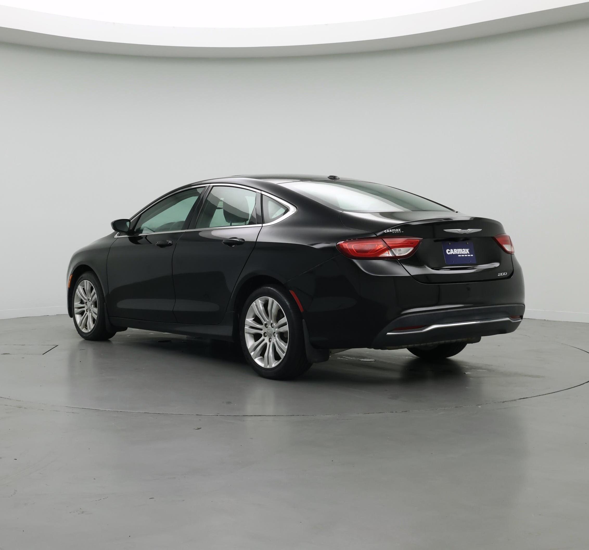 Thumbnail: 2015 Chrysler 200 - 2
