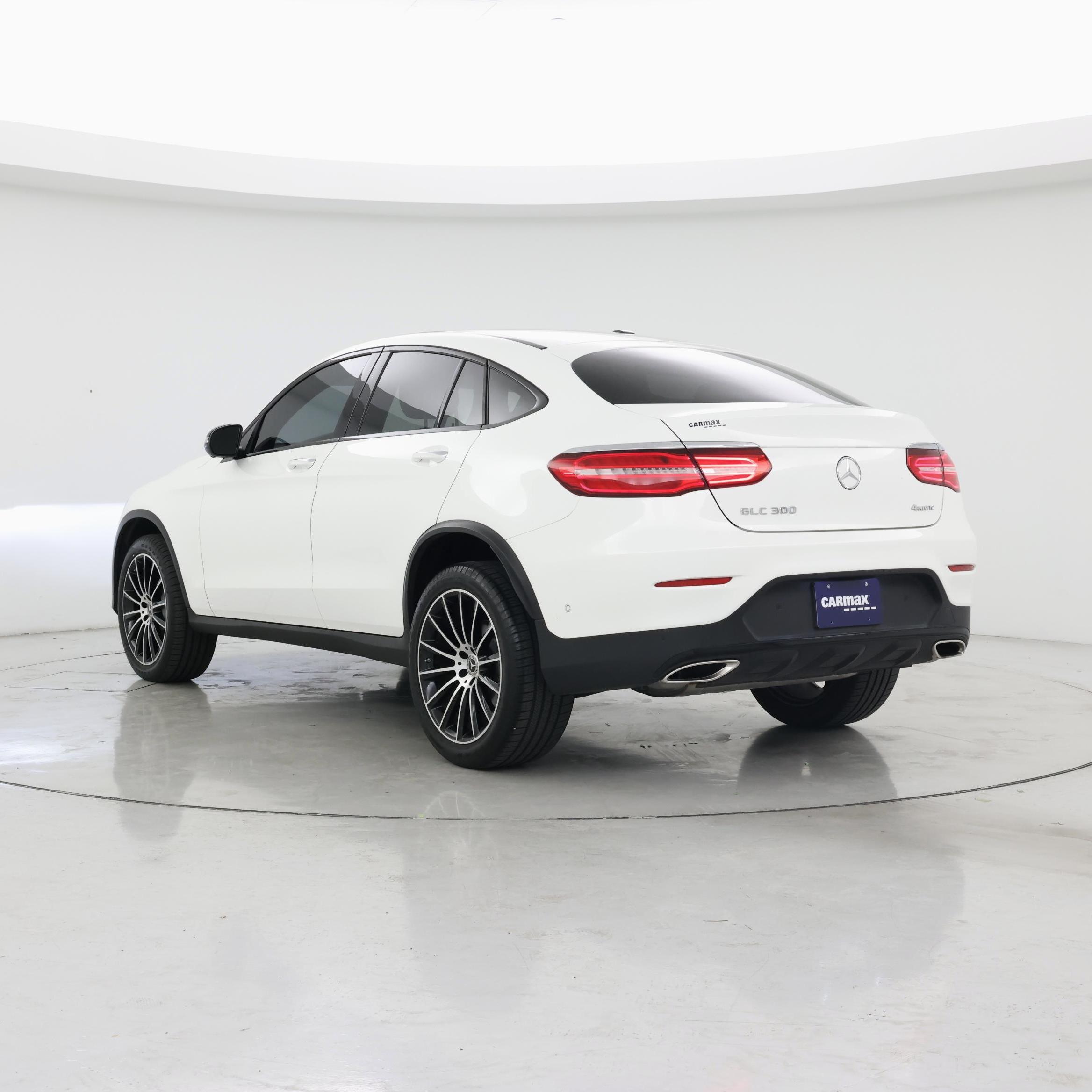 Thumbnail: 2019 Mercedes-Benz GLC - 2