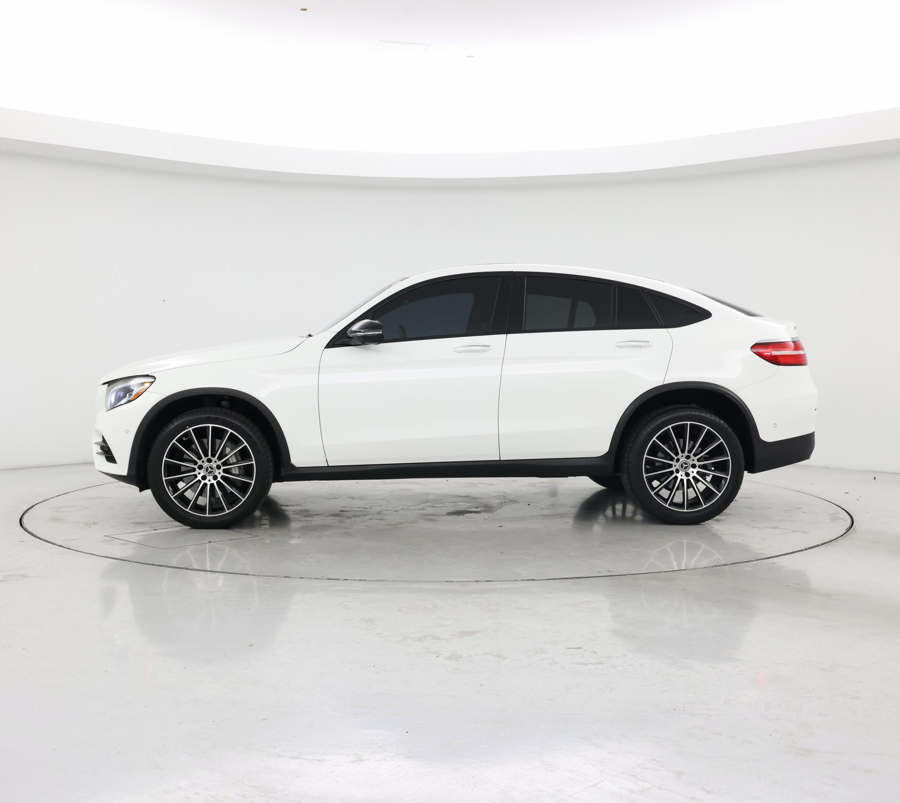 Thumbnail: 2019 Mercedes-Benz GLC - 3