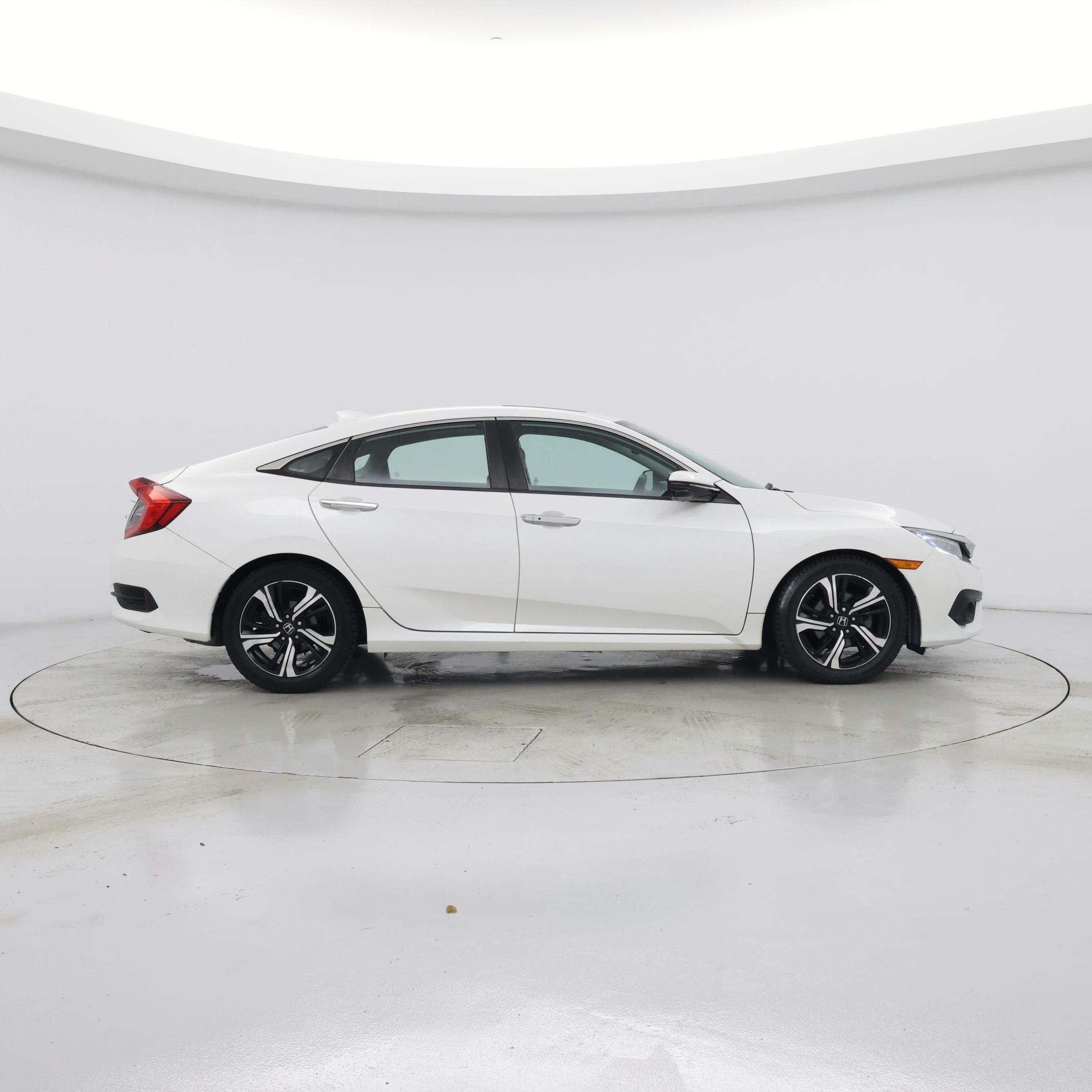 Thumbnail: 2016 Honda Civic - 7
