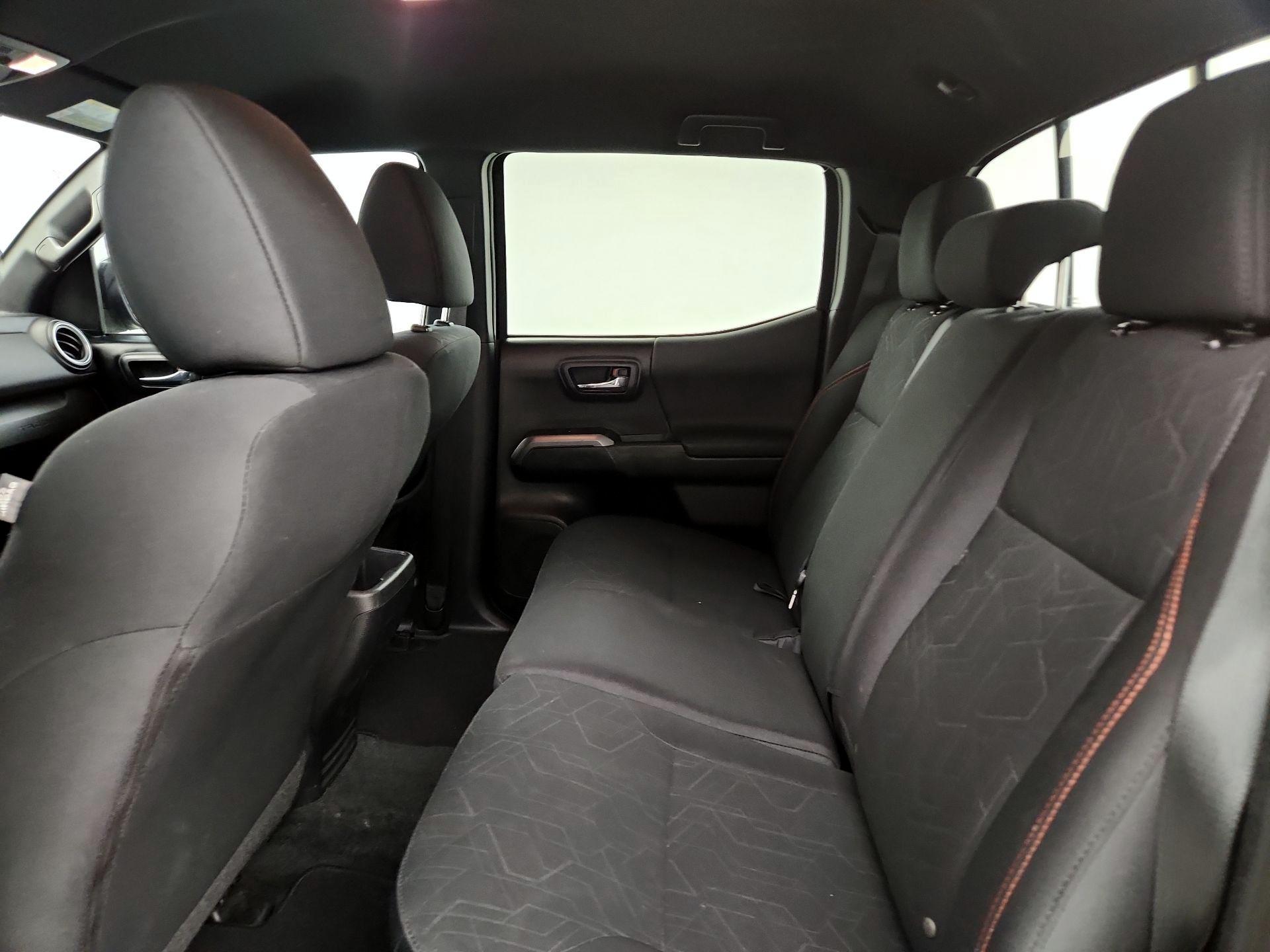 Thumbnail: 2017 Toyota Tacoma - 19