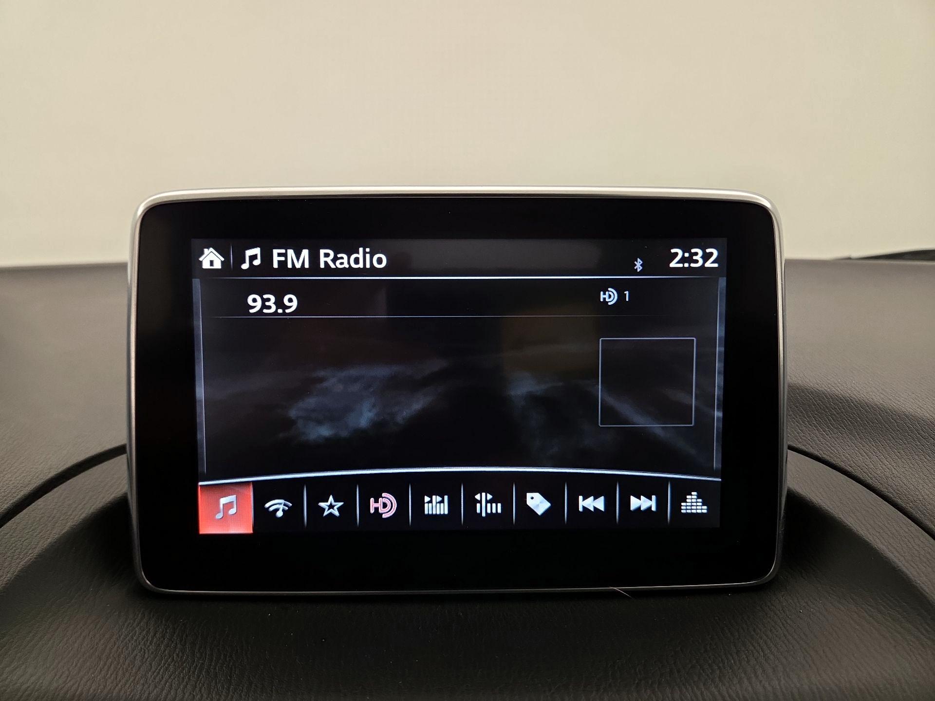 Thumbnail: 2015 Mazda Mazda3 - 16