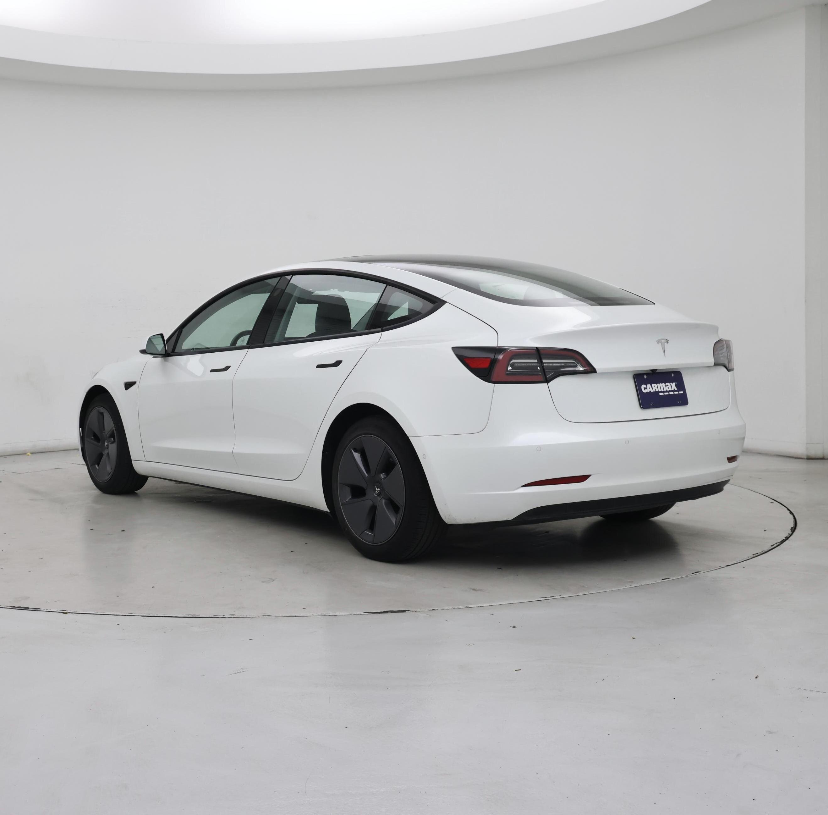 Thumbnail: 2022 Tesla Model 3 - 2