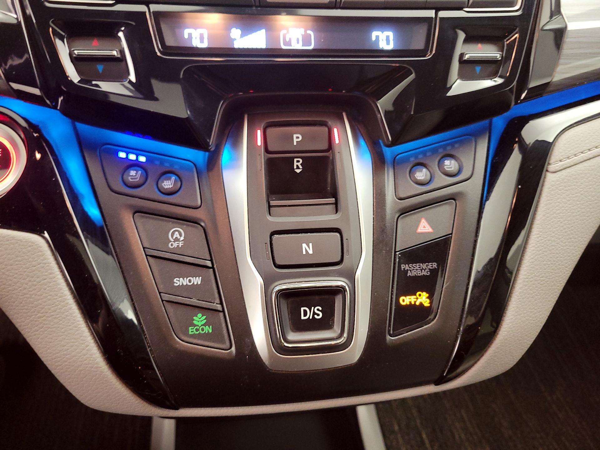 Thumbnail: 2021 Honda Odyssey - 17