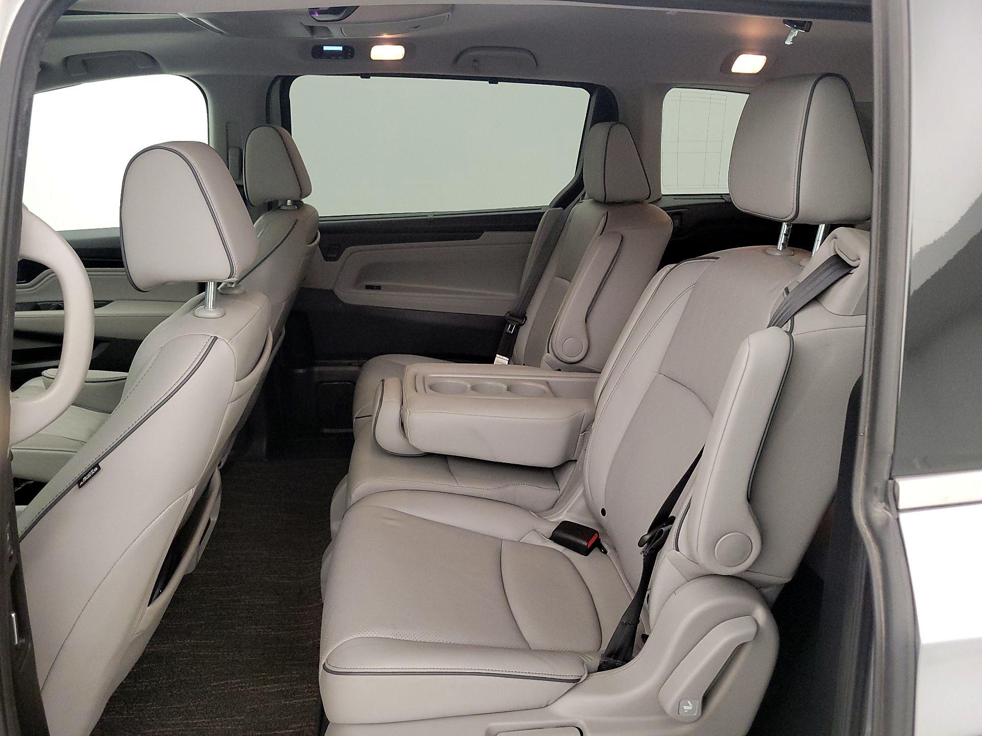 Thumbnail: 2021 Honda Odyssey - 19