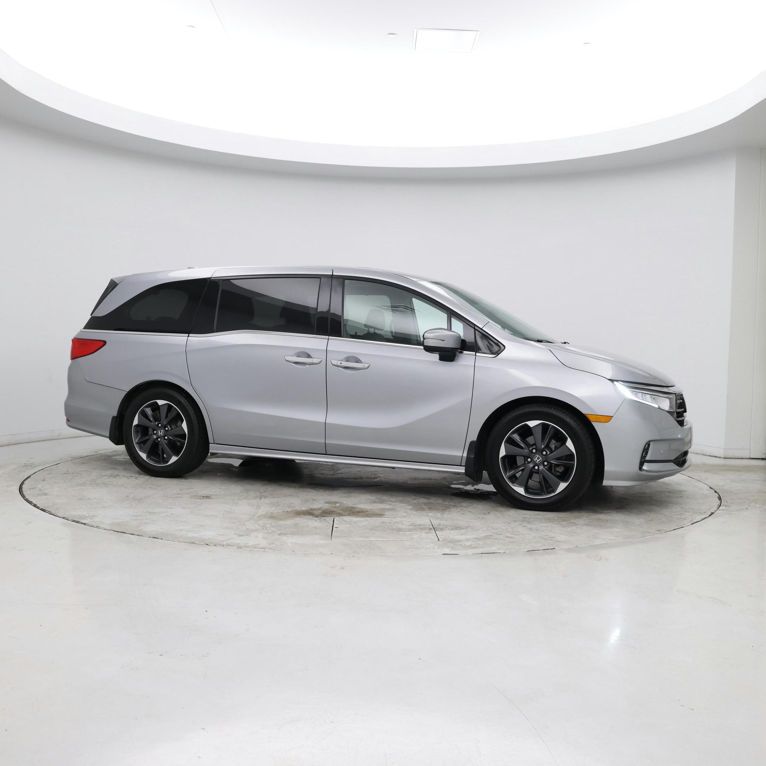Thumbnail: 2021 Honda Odyssey - 7