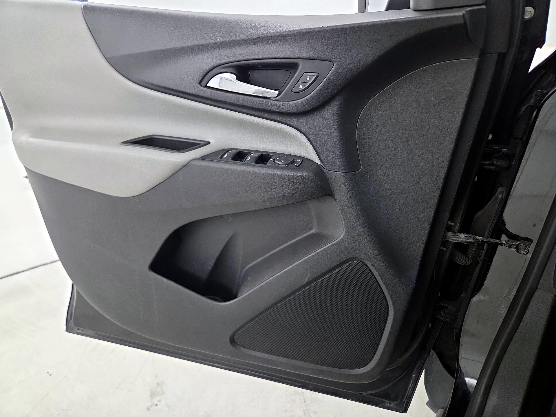 Thumbnail: 2019 Chevrolet Equinox - 12