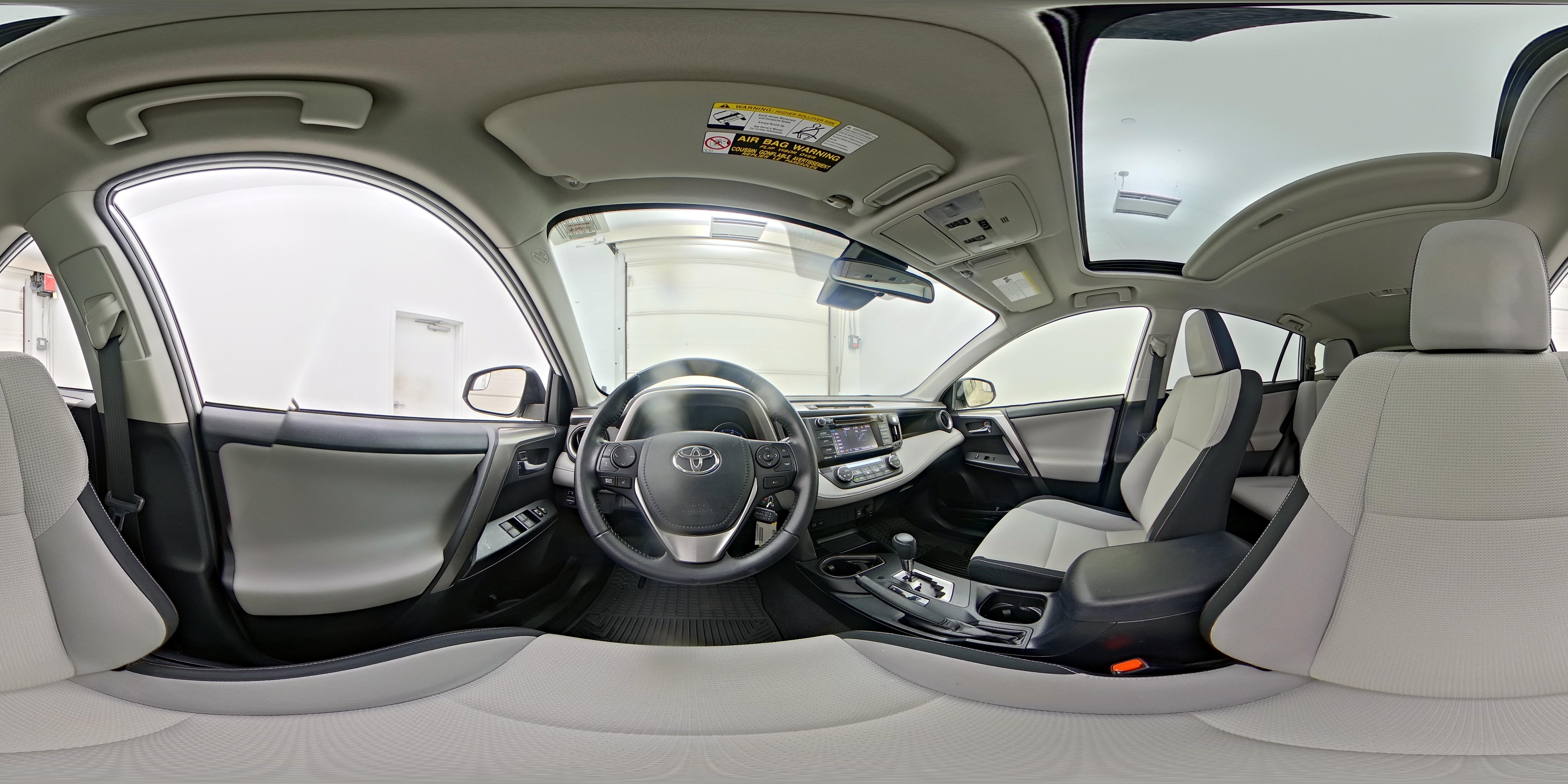 2017 Toyota RAV4 XLE - Photo 27