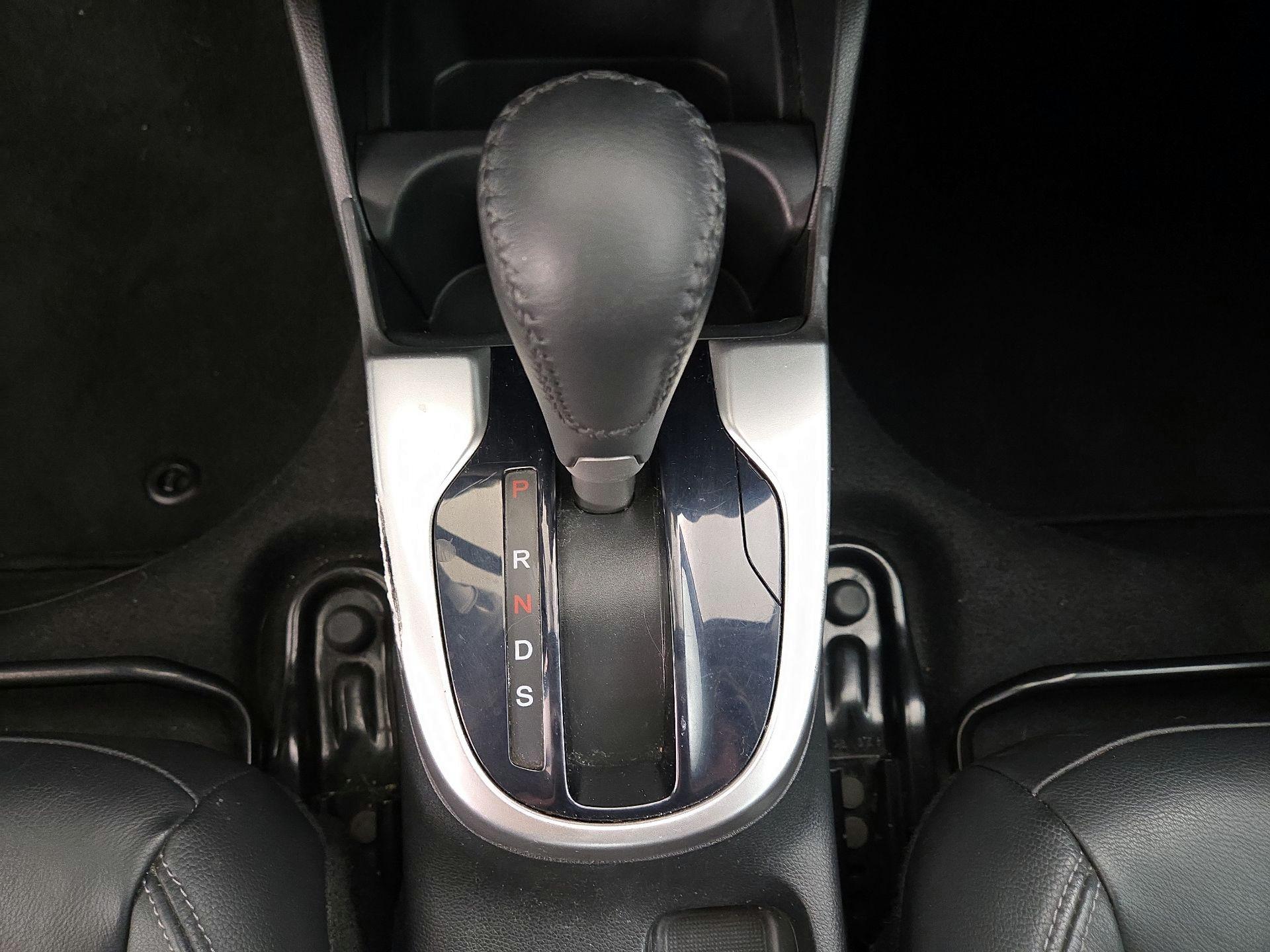 Thumbnail: 2015 Honda Fit - 17
